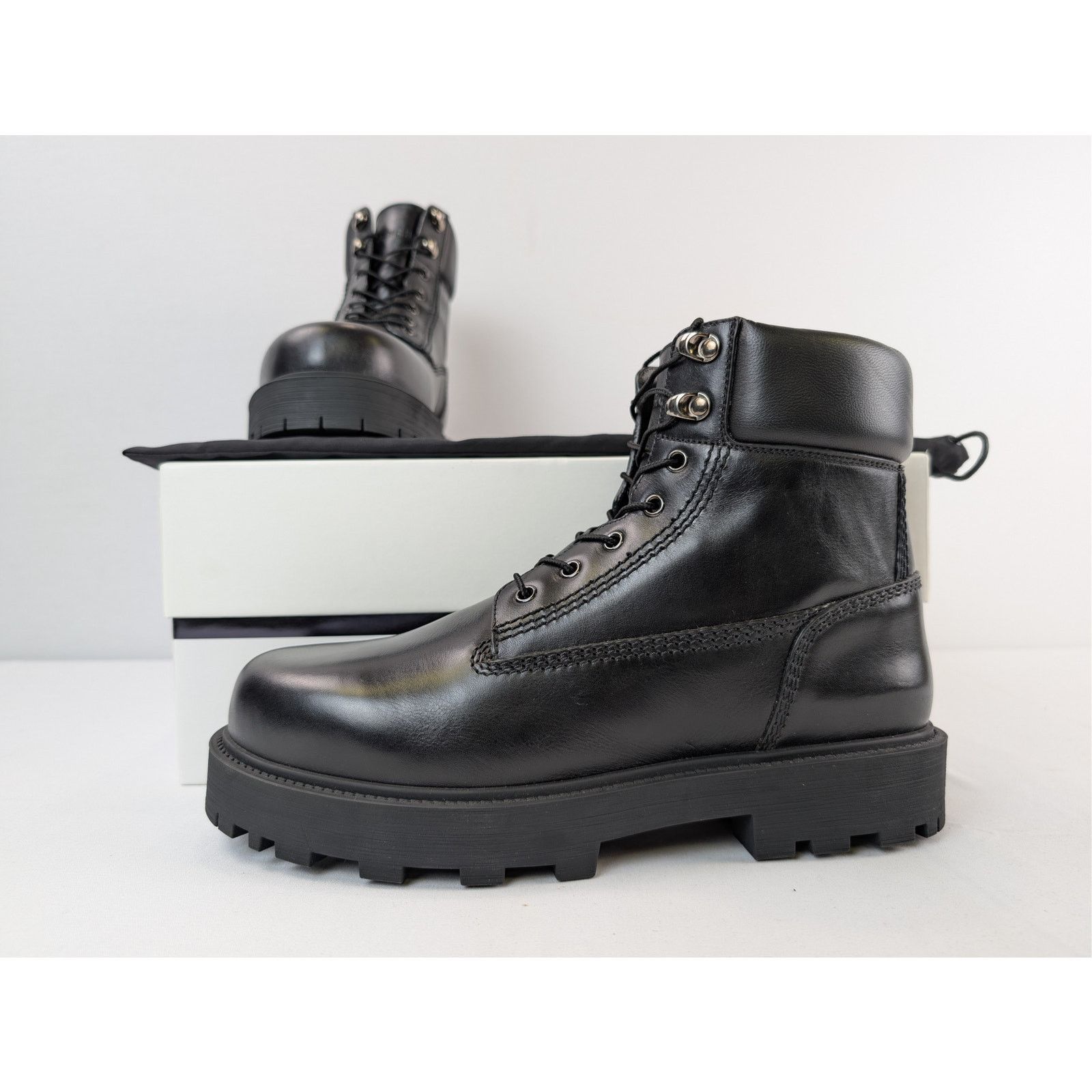 Givenchy o1rshd1 Show Lace-Up Boots in Black Size US 9 / EU 42 - 21 Thumbnail