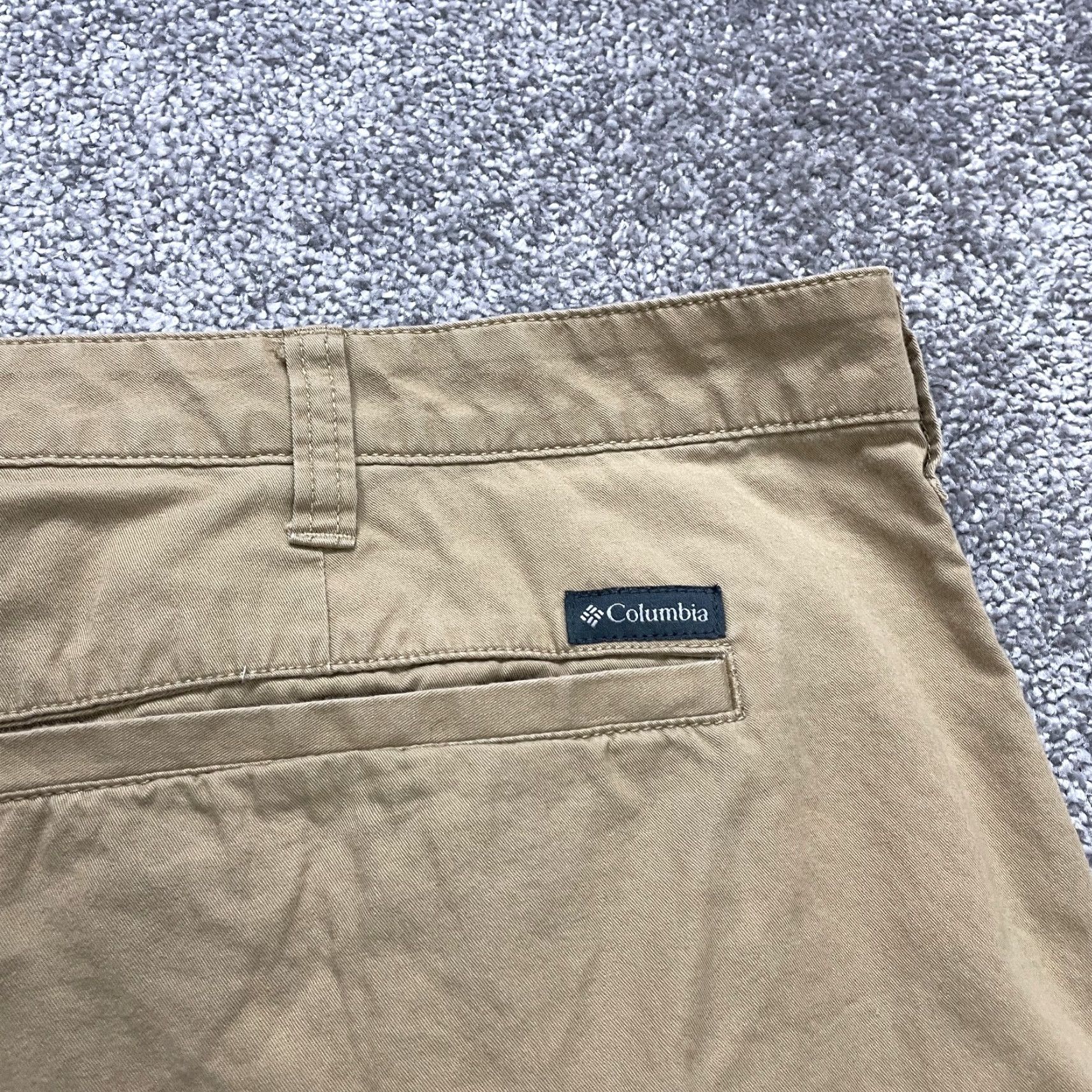 Vintage VINTAGE Columbia Cargo Shorts Men 42 Brown Cotton Casual Outdoor Travel 44x9 Size US 42 / EU 58 - 6 Thumbnail