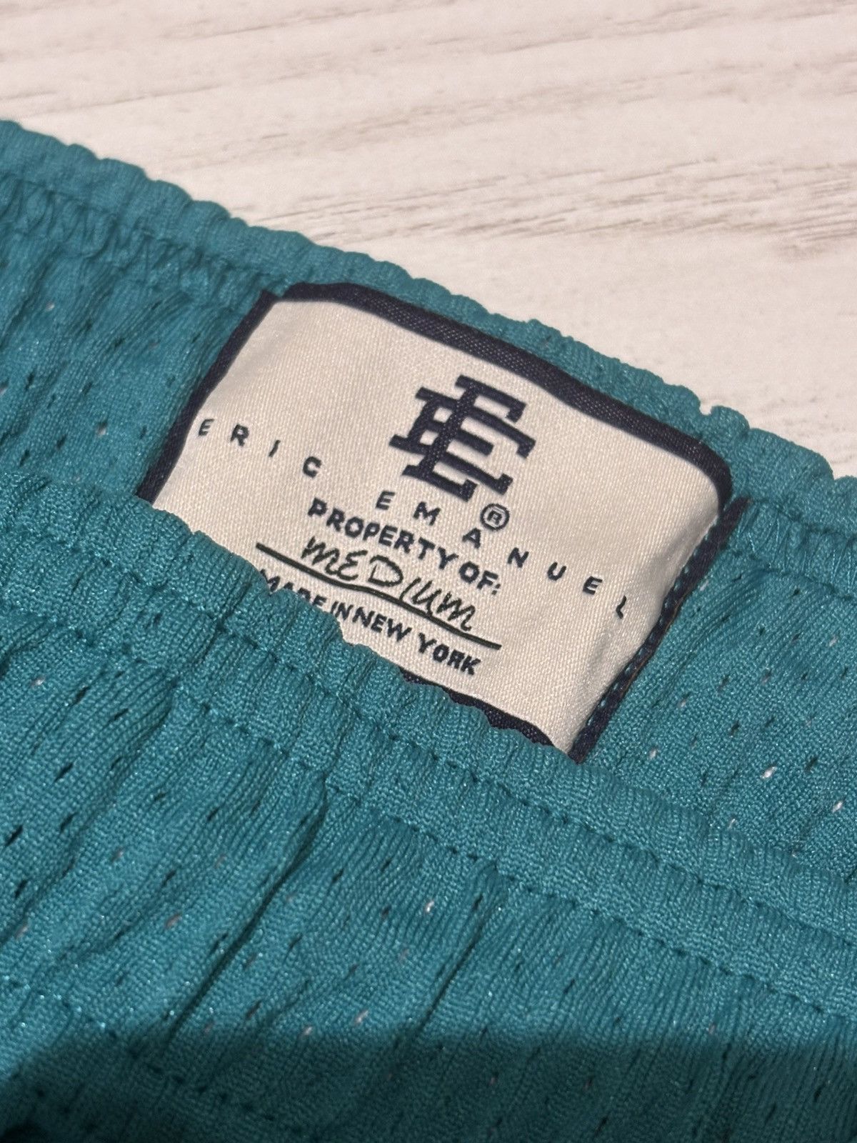 Eric Emanuel Eric Emanuel Green Shorts - Medium Size US 32 / EU 48 - 2 Thumbnail