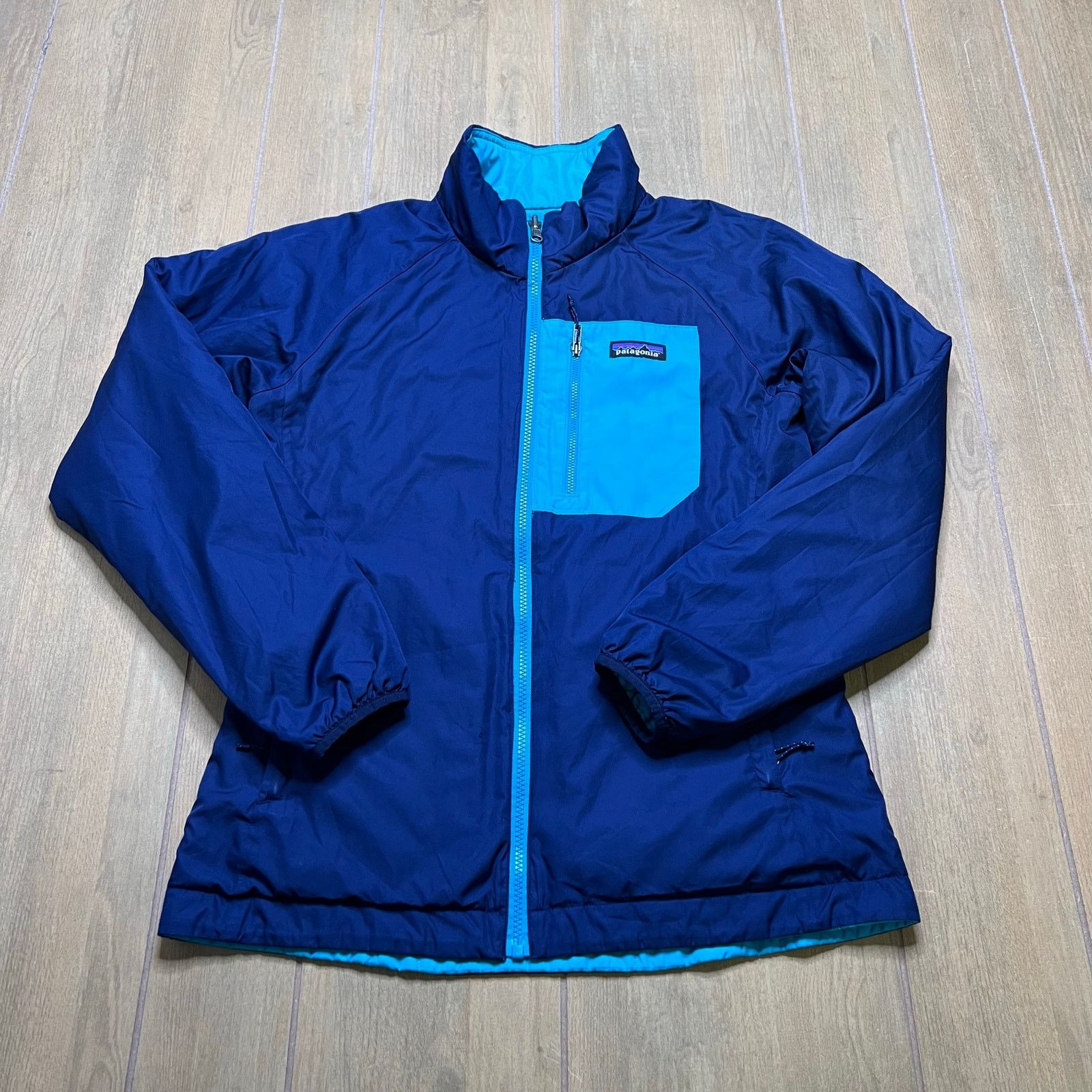 Patagonia Patagonia Jacket Womens Sz M/L Full Zip Reversible Blue Size M / US 6-8 / IT 42-44 - 1 Thumbnail