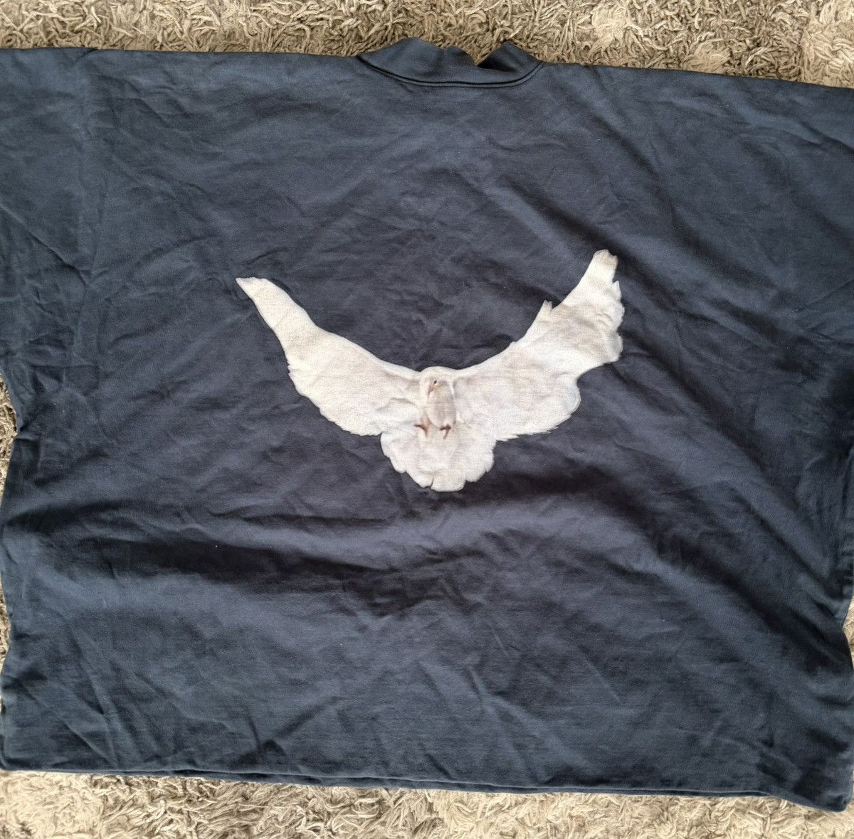 Balenciaga × Gap × Yeezy Yeezy GAP Crop Dove No Seam Tee in Dark