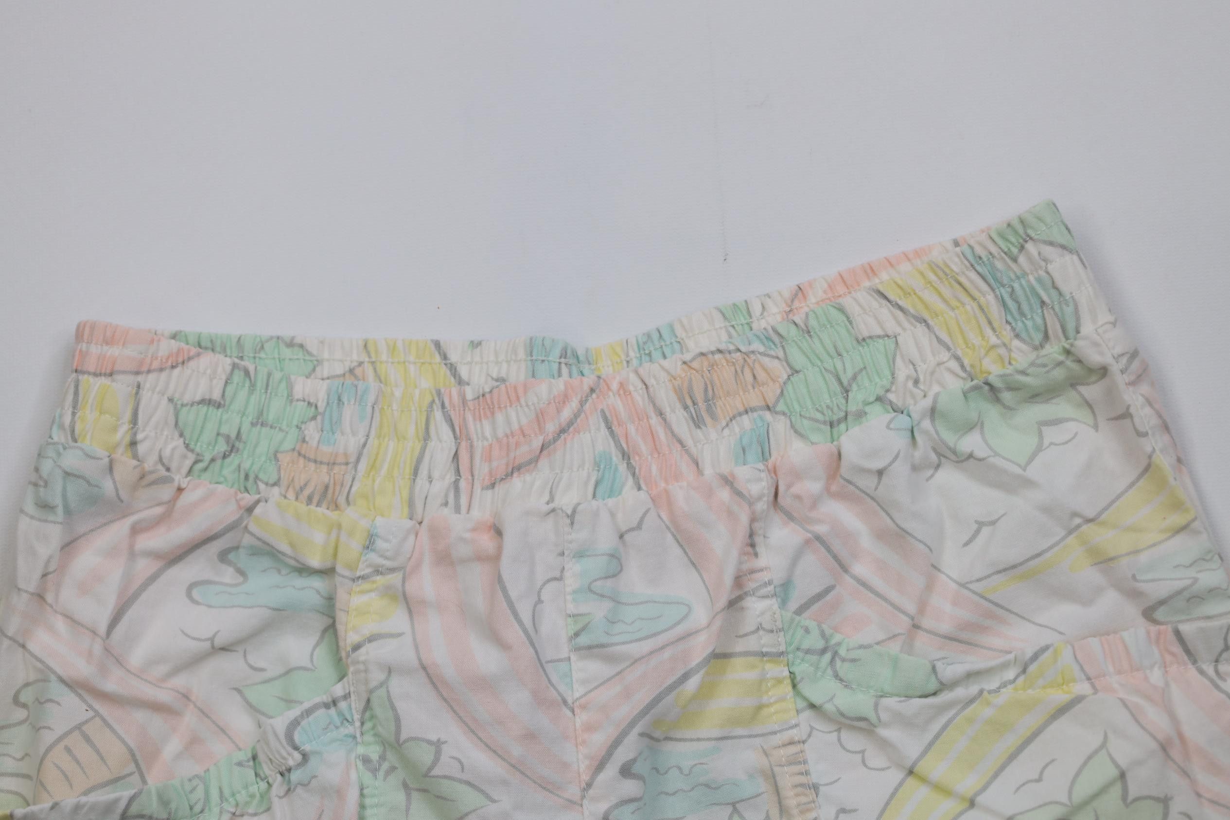 Vintage Vintage 90s Streetwear Beach Island Big Pocket Surf Shorts Size US 32 / EU 48 - 2 Thumbnail