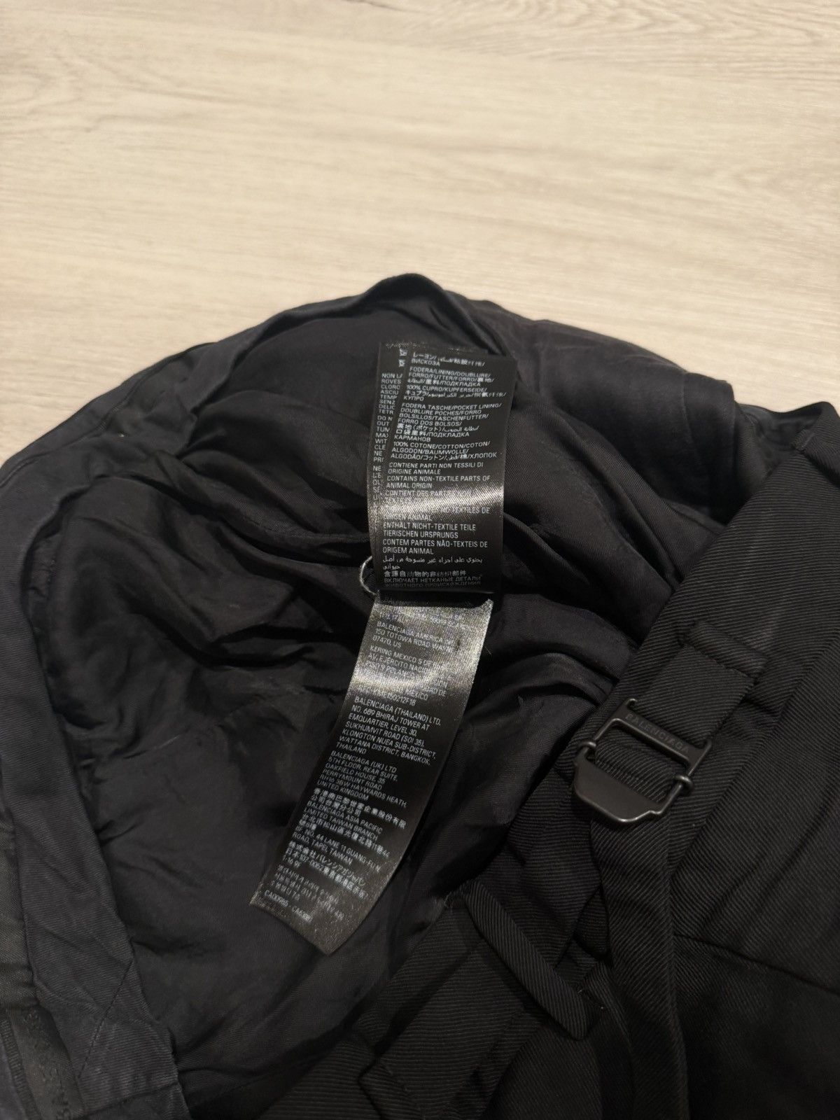 Balenciaga f/w 2023 wool wide leg skater pants!! Size US 34 / EU 50 - 9 Thumbnail