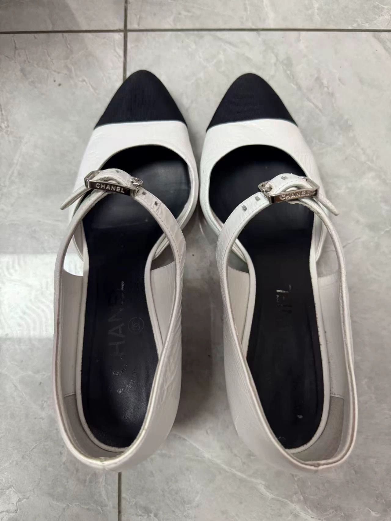 Chanel Chanel 22 Heels EU36.5 Re-soled Size US 6 / IT 36 - 2 Thumbnail