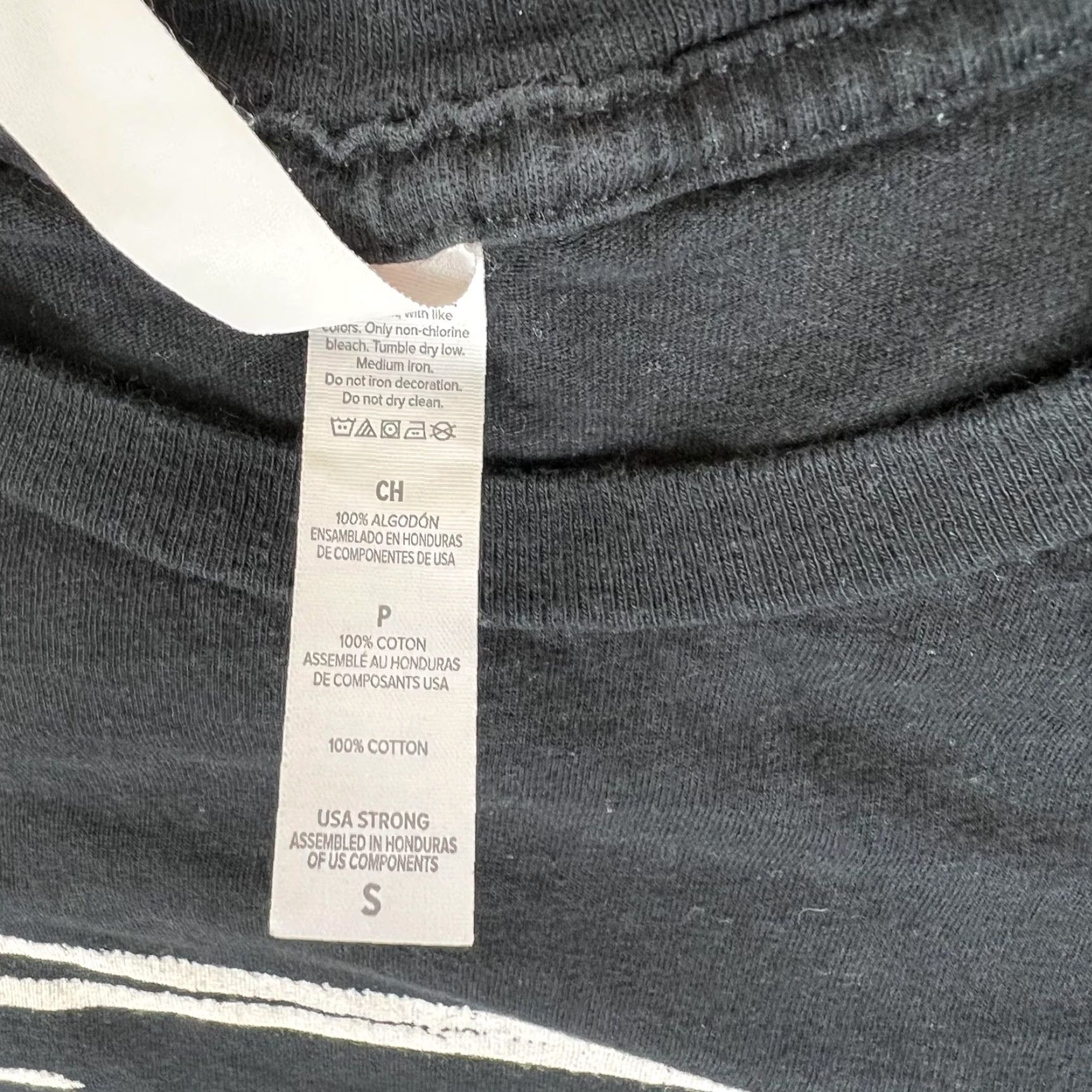 Vintage VINTAGE Maná Rayando El Sol Tour Shirt Womens Small Black Dreamers Hope Love Respect Band Size S / US 4 / IT 40 - 4 Thumbnail