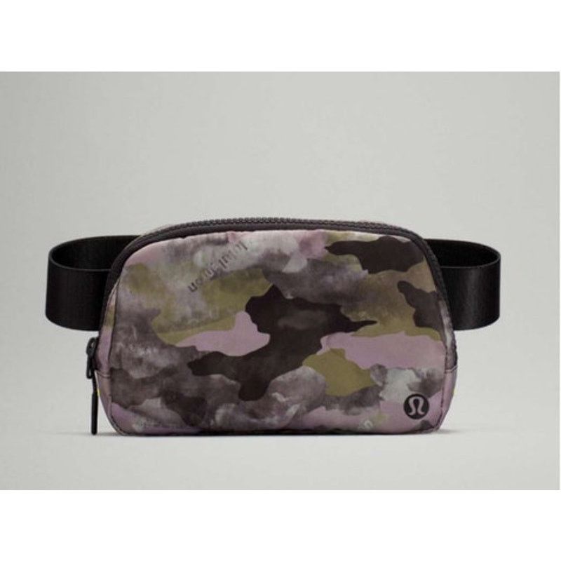 Lululemon Lululemon Everywhere Crossbody Belt Bag,Heritage Camo Wash Size ONE SIZE - 4 Thumbnail
