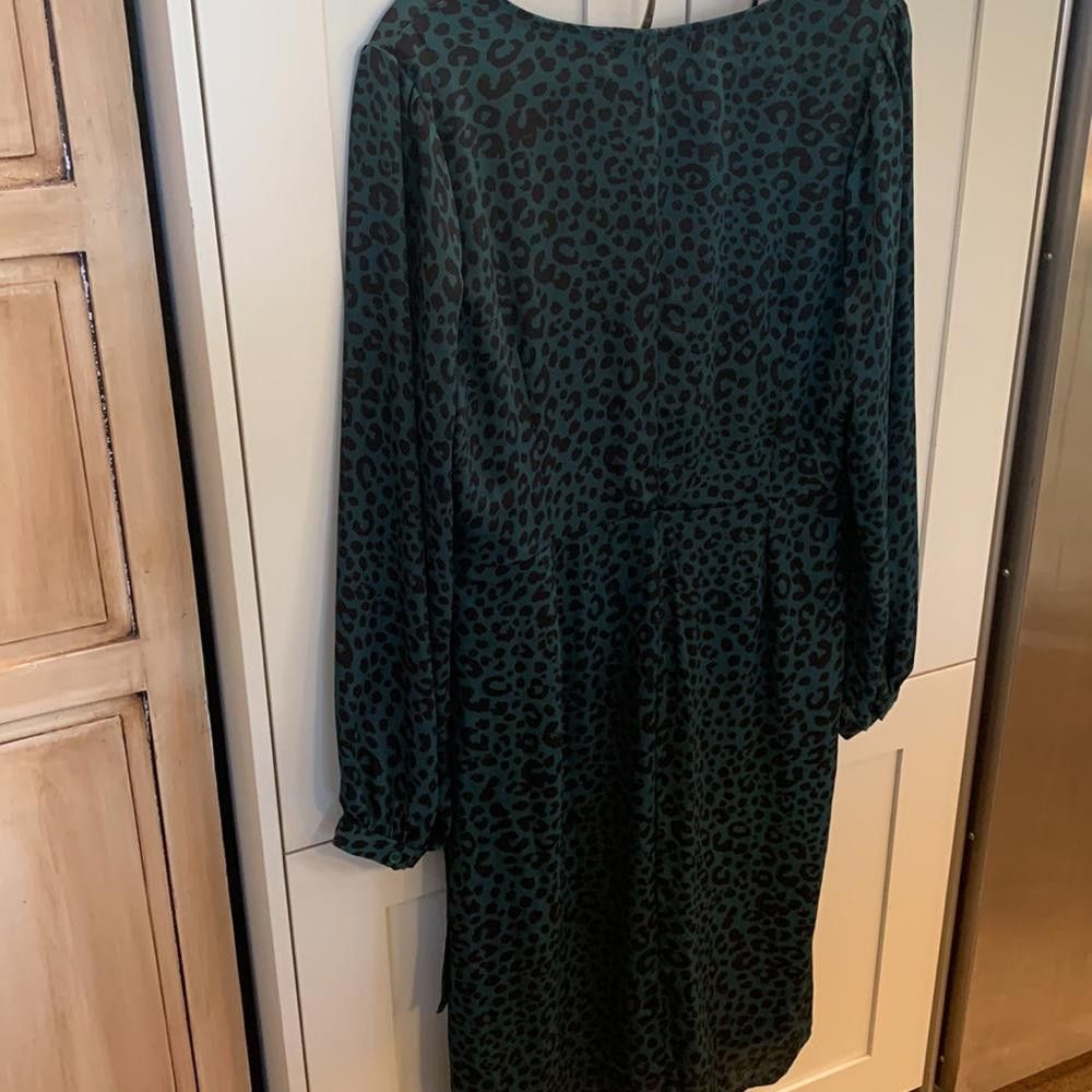 Designer JustFab wrap dress - 1X Size XL / US 12-14 / IT 48-50 - 8 Thumbnail