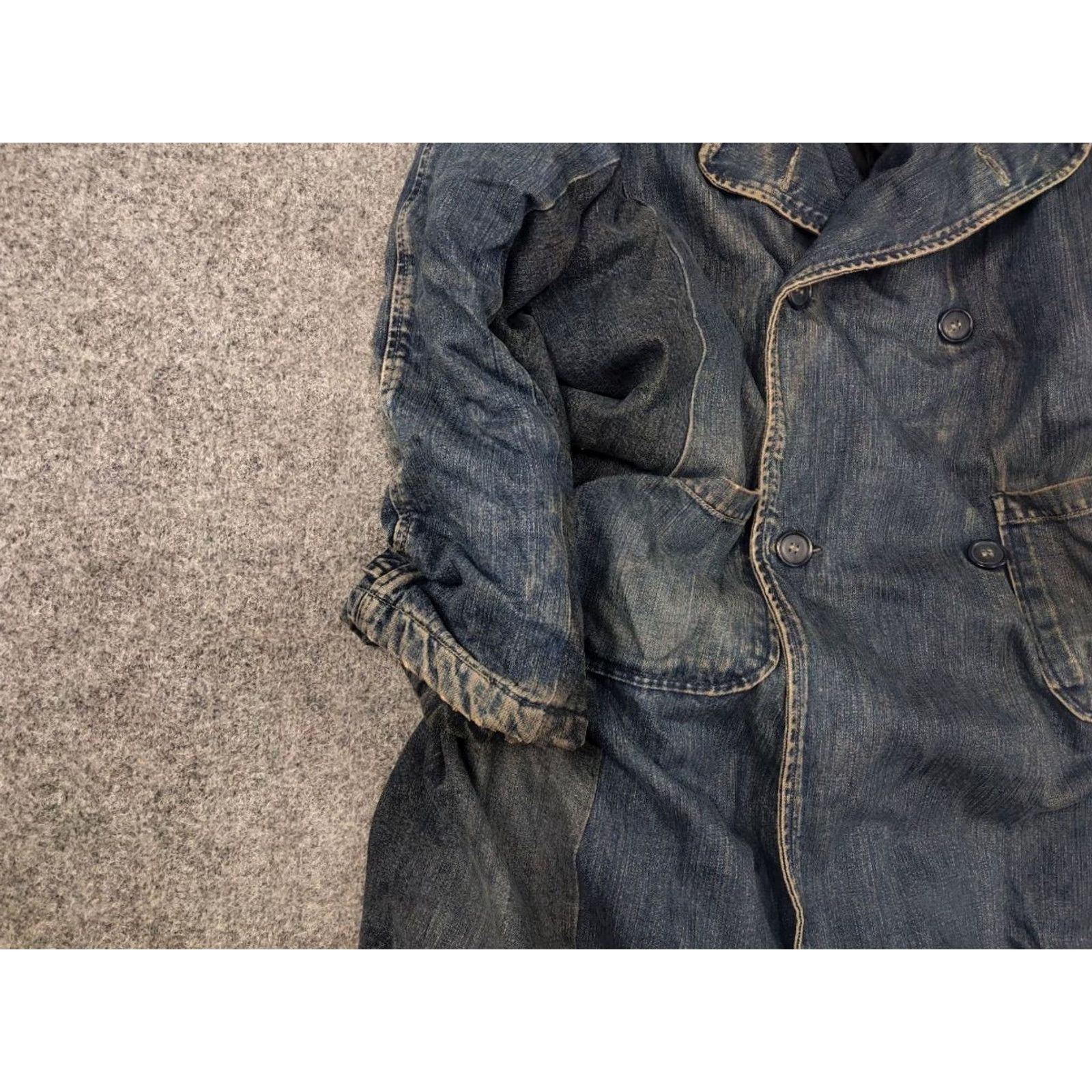 Diesel VINTAGE Diesel Archive Denim Faded double-breasted coat Oversized Jacket XL Blue Denim Archive 90s Grunge Mens Jacket Size US XL / EU 56 / 4 - 4 Thumbnail