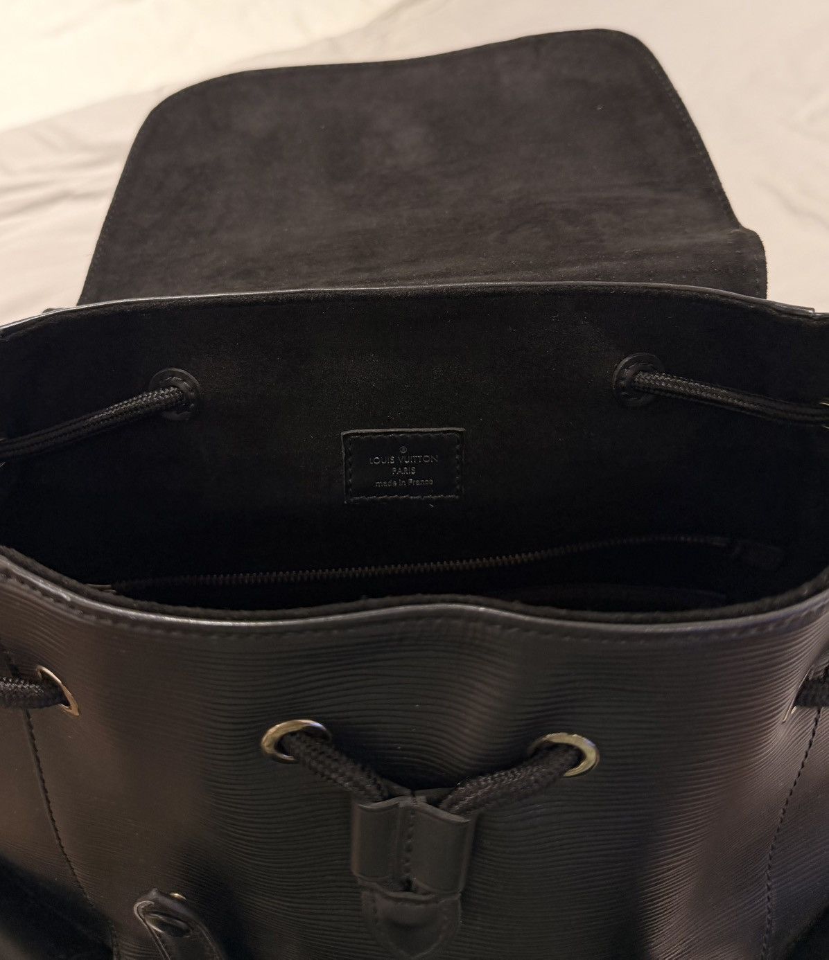 Louis Vuitton Louis Vuitton Christopher PM Backpack EPI Leather Size ONE SIZE - 13 Thumbnail