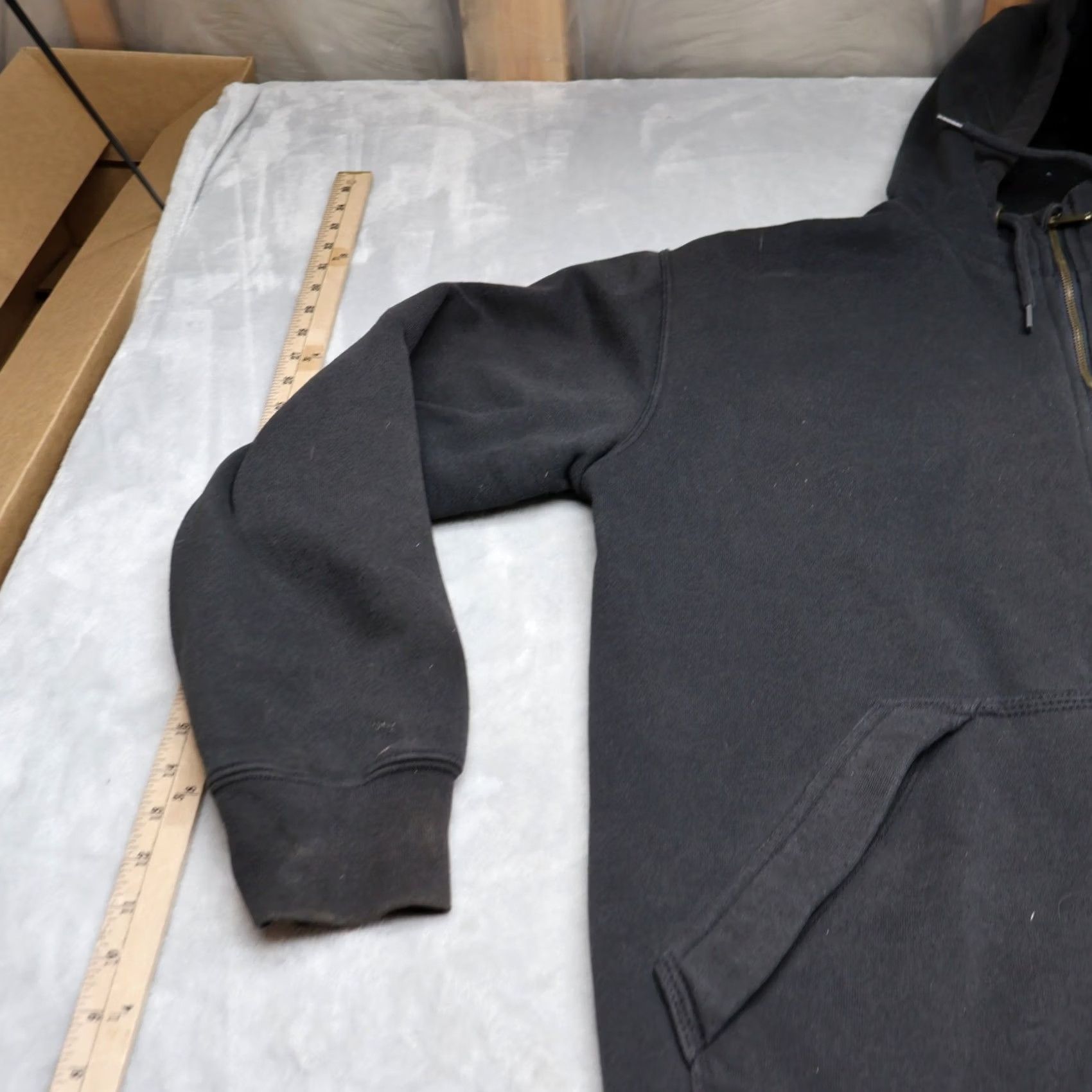 Carhartt Carhartt Sweatshirt Men M Black Full Zip Heavyweight Pockets Logo Rib Knit Jacket Casual Winter Authentic Fiber Cotton Blend Size US M / EU 48-50 / 2 - 2 Thumbnail