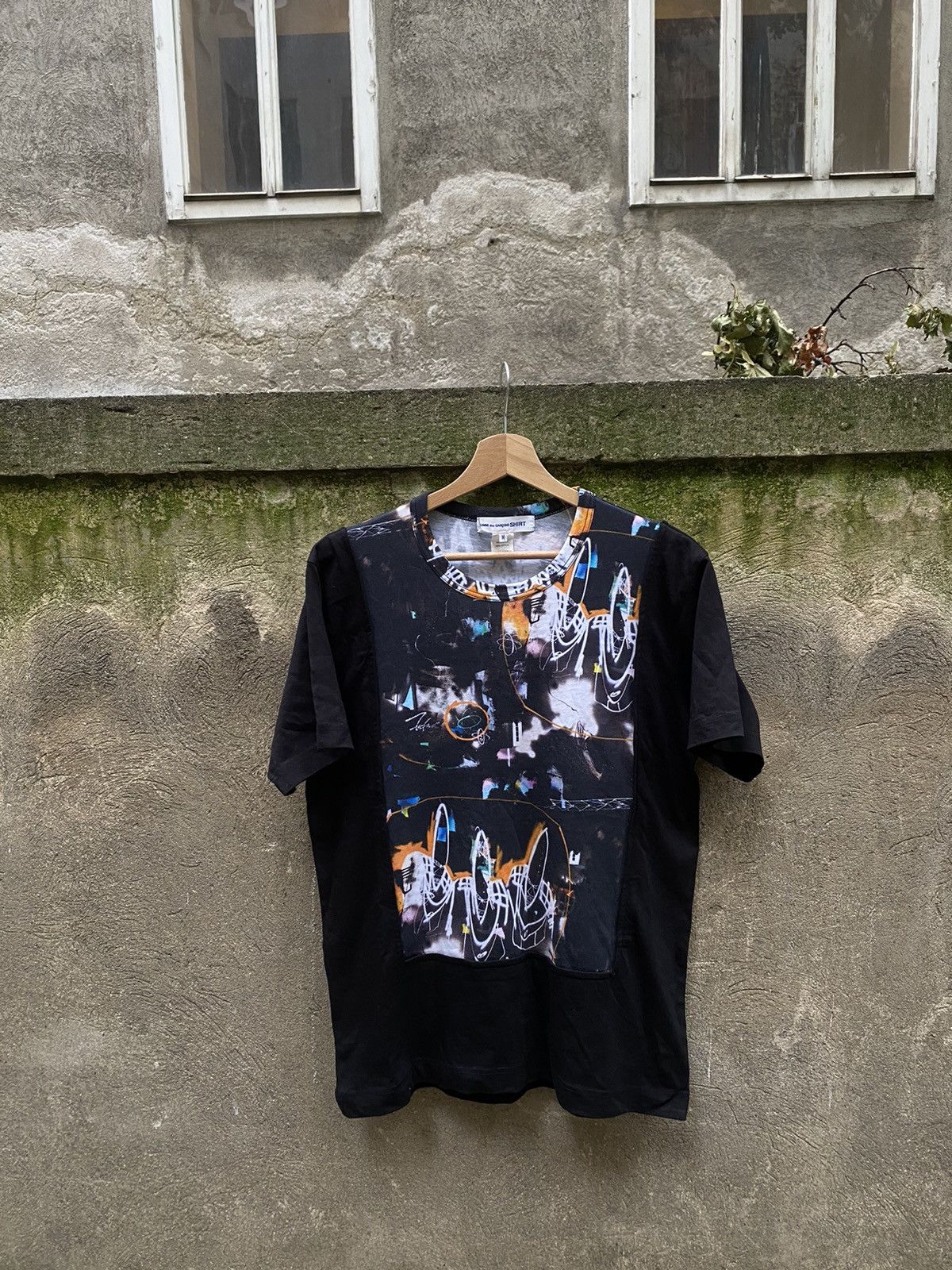 Comme des Garcons × Japanese Brand Comme Des Garçons CDG Overprinted T-Shirt Size US M / EU 48-50 / 2 - 1 Thumbnail