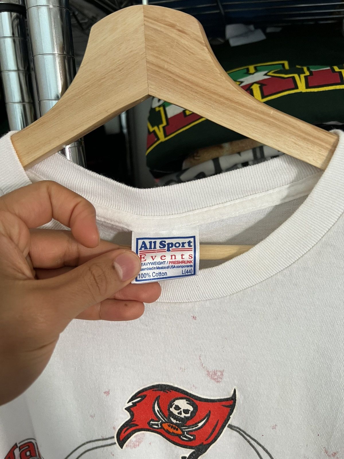 NFL 2001 Tampa Bay Buccaneers AOP Keyshawn Johnson Tee Size US L / EU 52-54 / 3 - 6 Thumbnail