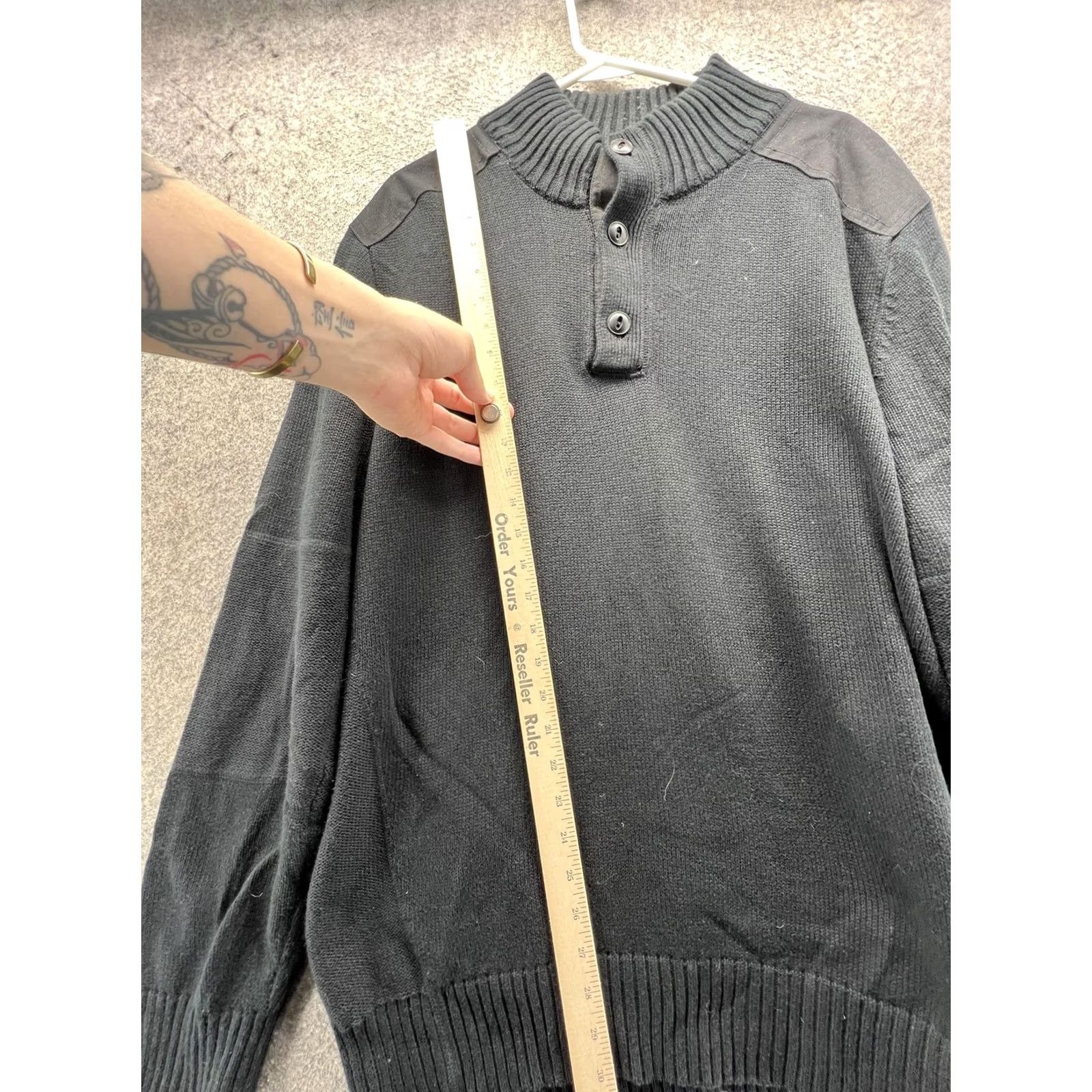 Converse Converse One Star Mens XL Black Henley Mock Neck Shoulder Patch Knit Sweater Size US XL / EU 56 / 4 - 2 Thumbnail