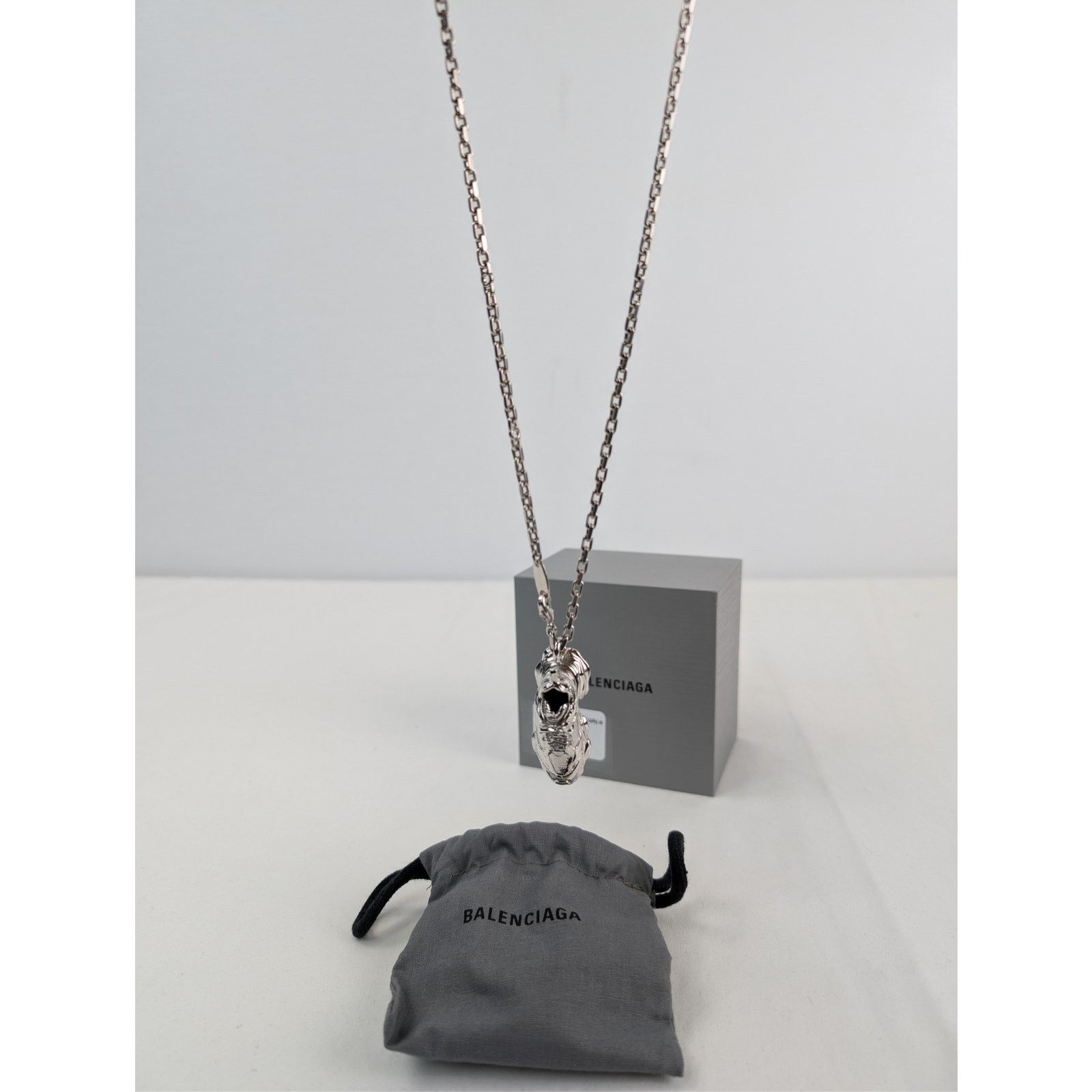 Balenciaga o1rshd1 Q:2 / Size: OS / Shoe Keychain in Silver-Tone Brass Size ONE SIZE - 10 Thumbnail