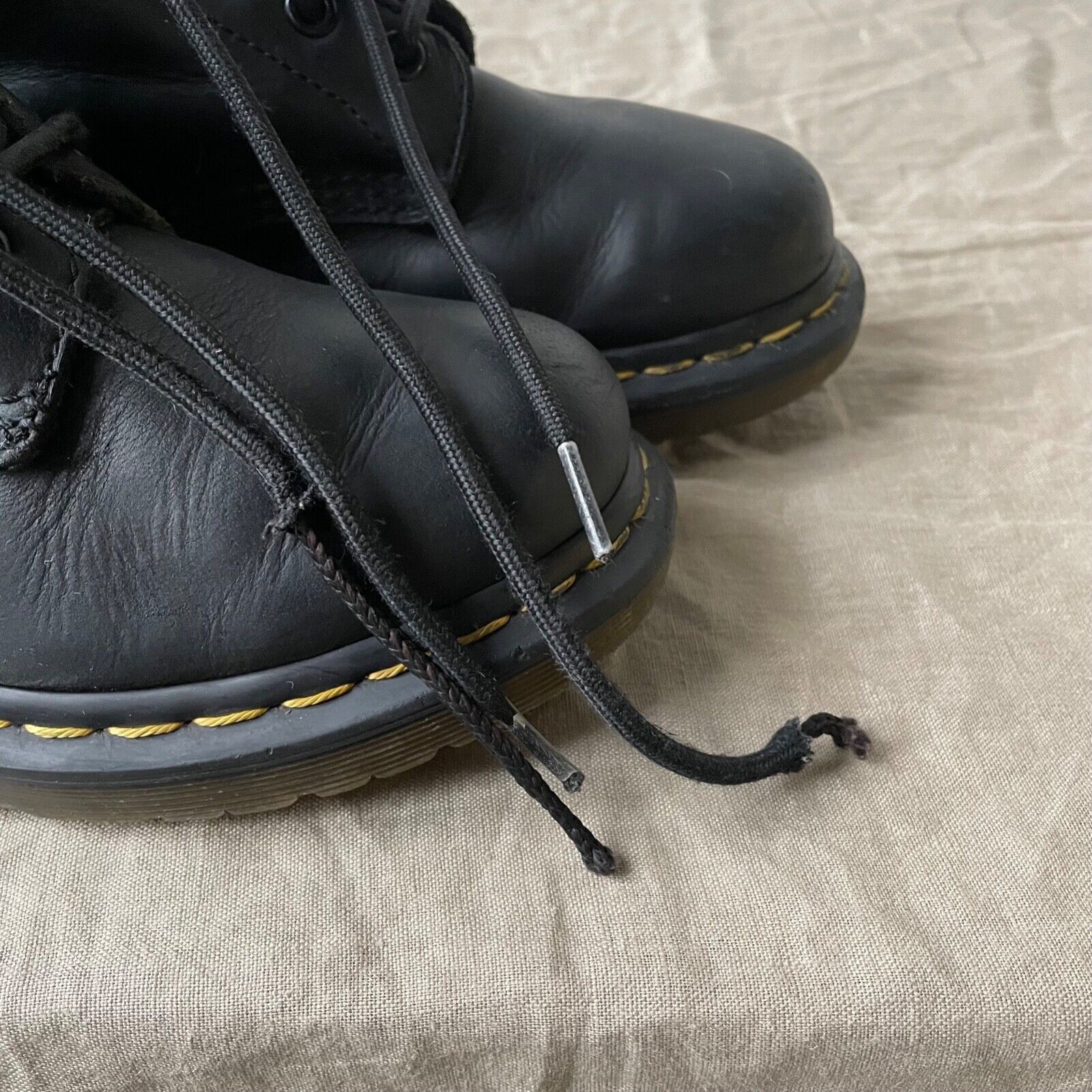 Dr. Martens Dr Martens Serena Black Sherpa Warm Lining Boots 8504AC Size US 6 / IT 36 - 9 Thumbnail