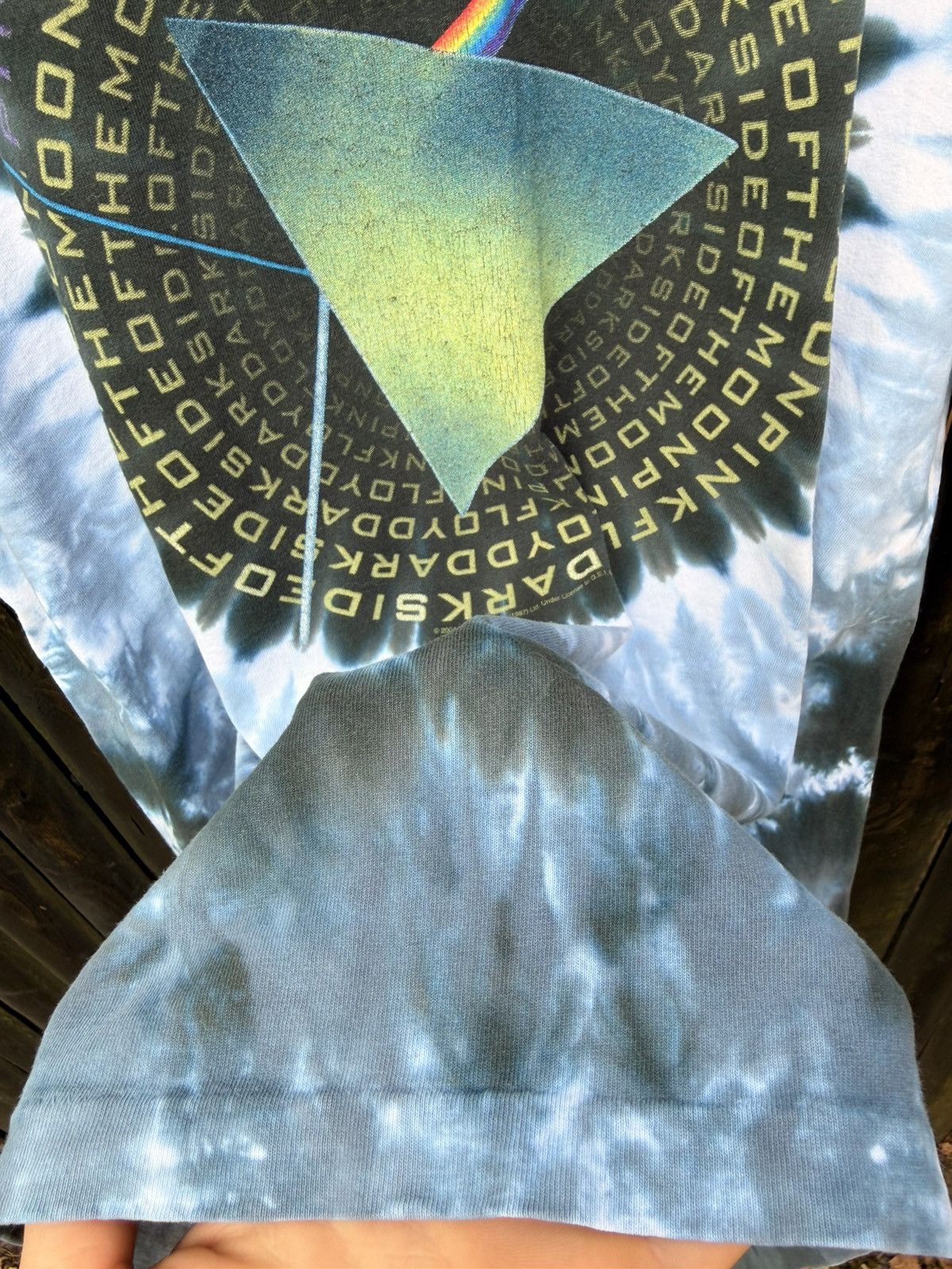 Band Tees VTG 2004 Pink Floyd Dark Side of The Moon Tie Dye tee Large Size US L / EU 52-54 / 3 - 4 Thumbnail