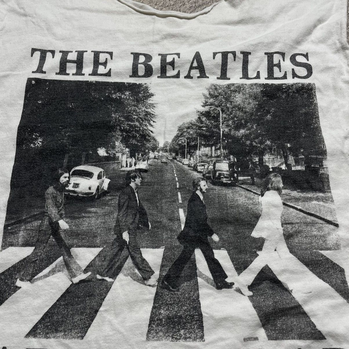 Vintage Vintage Y2K Beatles Abbey Road Band Tee Graphic Tank Top M Size US M / EU 48-50 / 2 - 4 Thumbnail