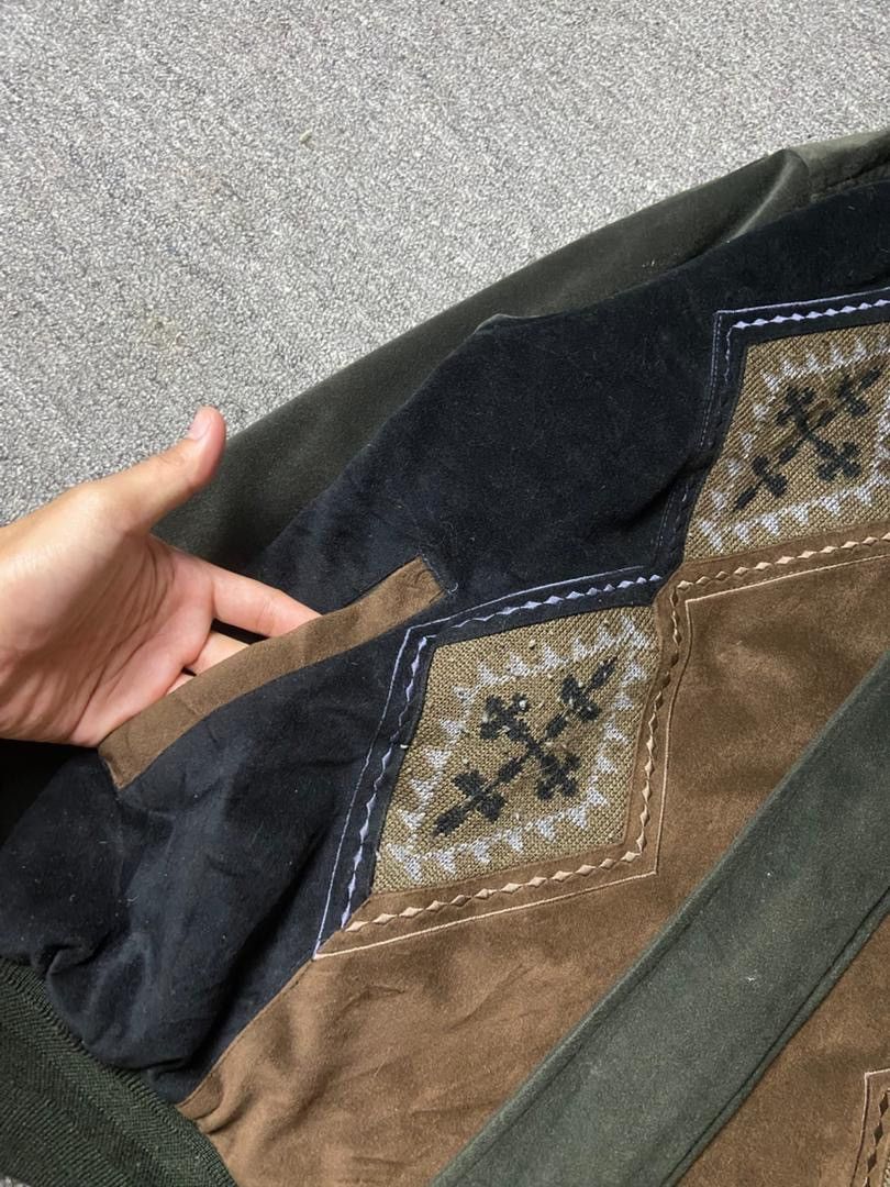 Japanese Brand Tauzend Brand Geometric Embroidered Suede Jacket (175) Size US L / EU 52-54 / 3 - 7 Thumbnail