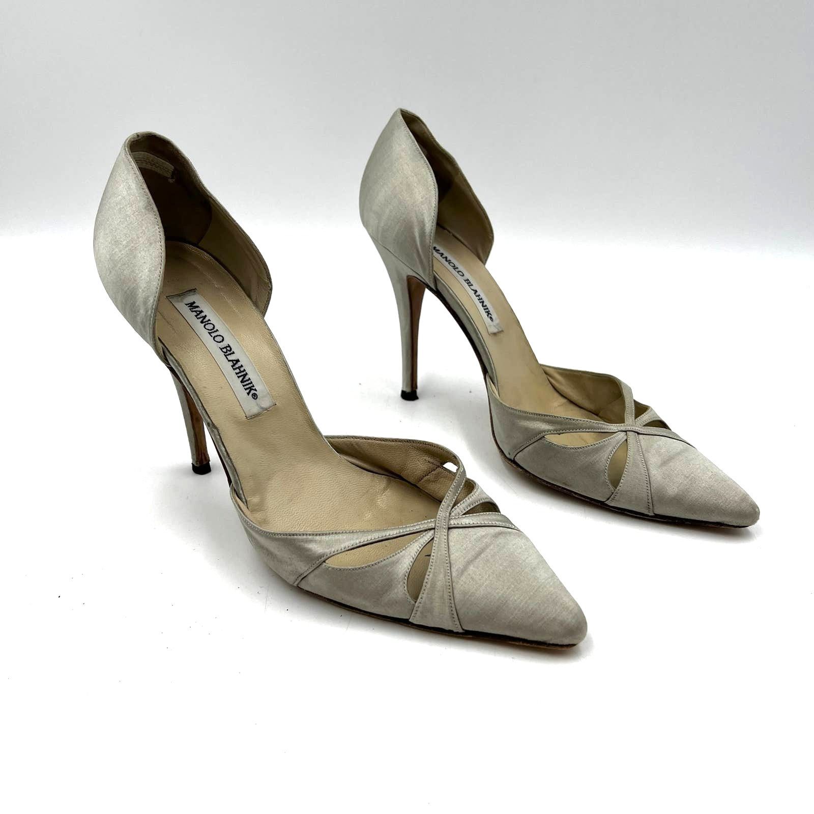 Manolo Blahnik Manolo Blahnik Pointed d'Orsay Pump Gray Satin Heels Size US 9 / IT 39 - 1 Thumbnail