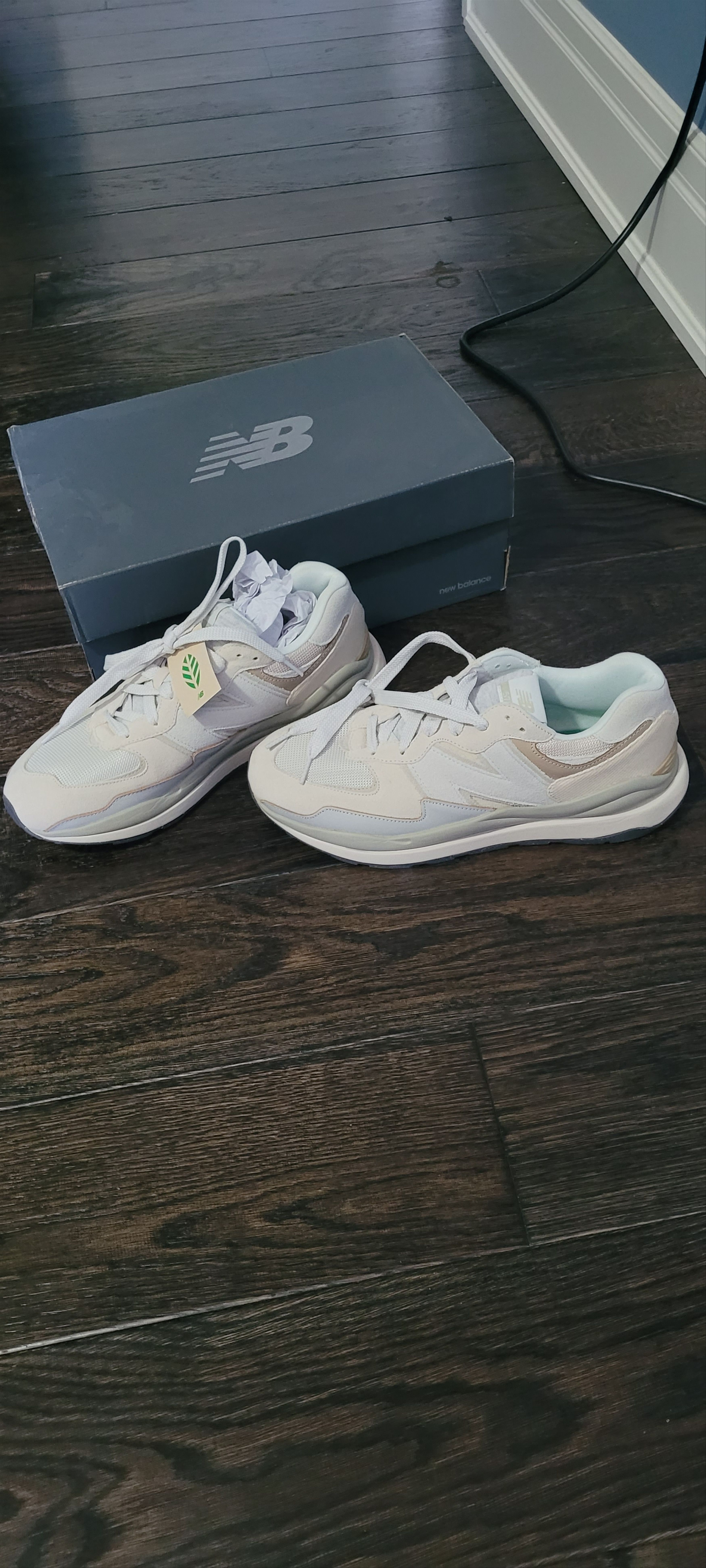 New Balance **rare** New Balance Sneakers NWT/Box Size US 12 / EU 45 - 3 Thumbnail