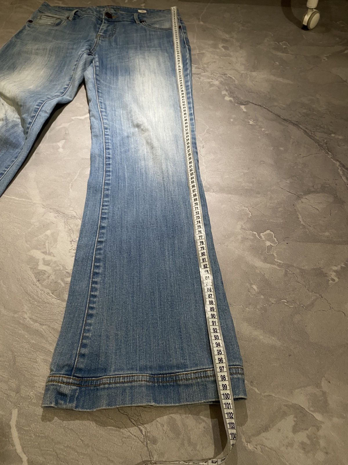 Japanese Brand 00s Archive Flared Jeans Uneven Wash Grunge Tokyo Size US 31 - 10 Thumbnail