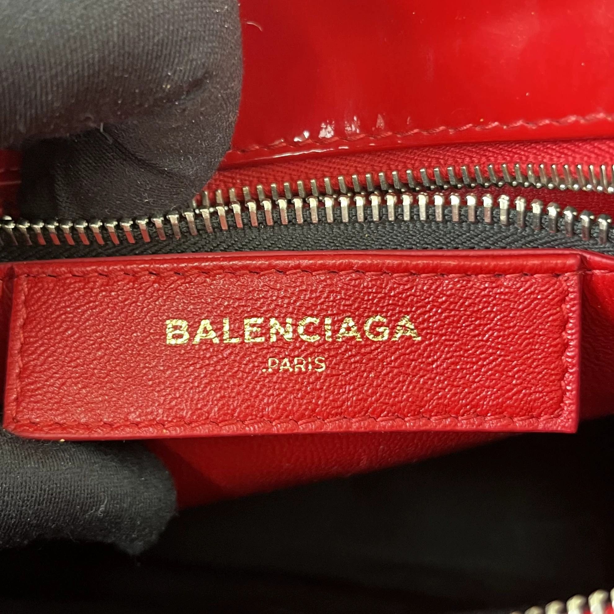 Balenciaga Balenciaga Red Patent Leather Tote Bag Pre-owned Size ONE SIZE - 9 Thumbnail