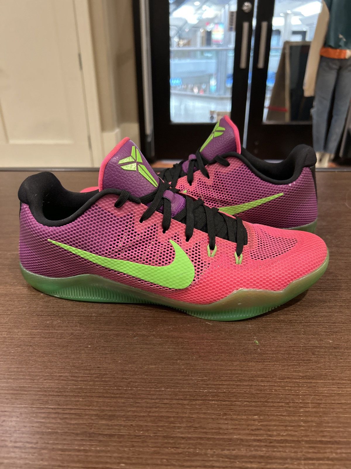 Nike Nike Kobe 11 EM Low ‘Mambacurial’ Size US 13 / EU 46 - 2 Thumbnail