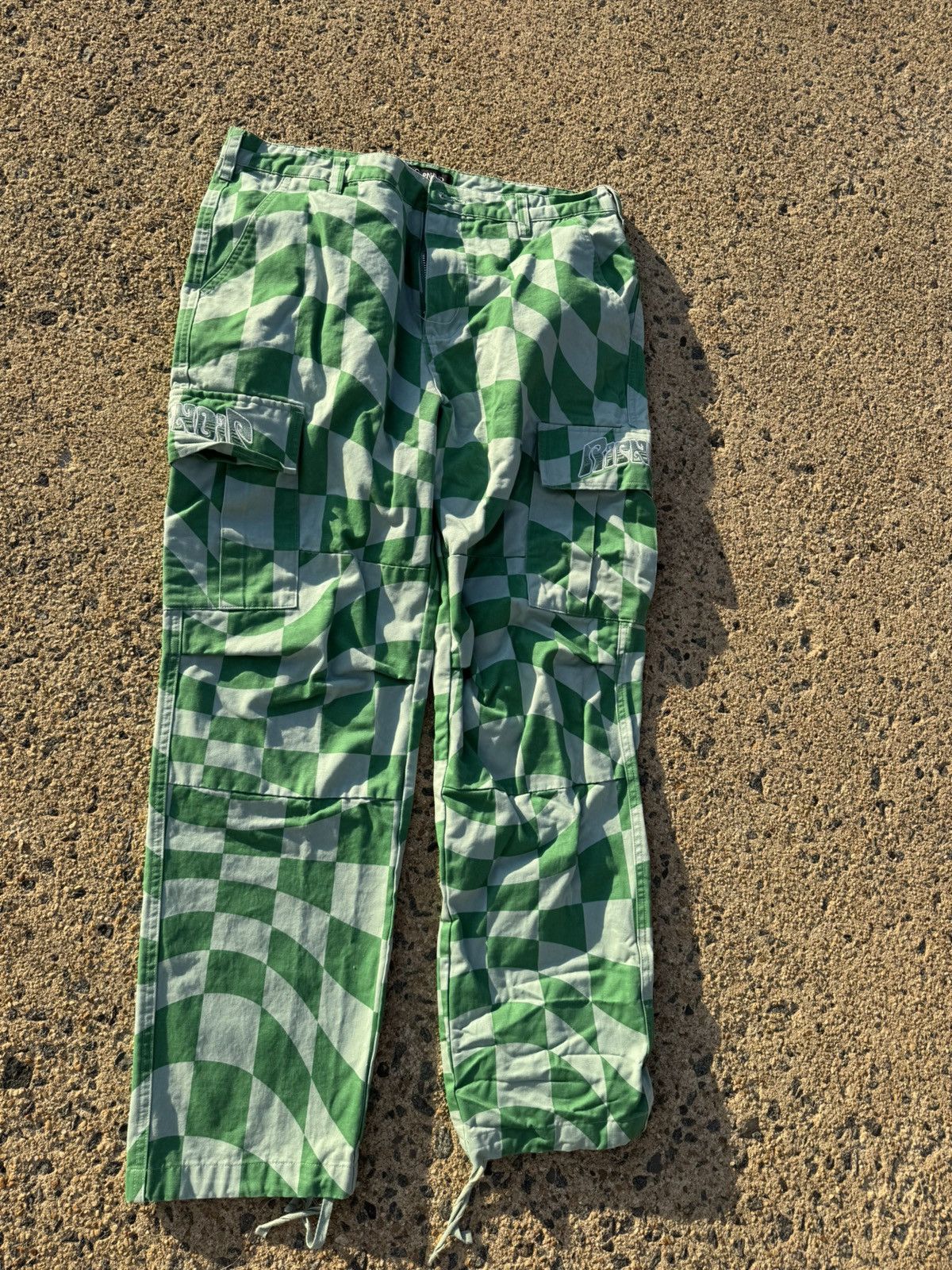 RIPNDIP Rip N Dip Green Checkered Cargos Size US 34 / EU 50 - 1 Thumbnail