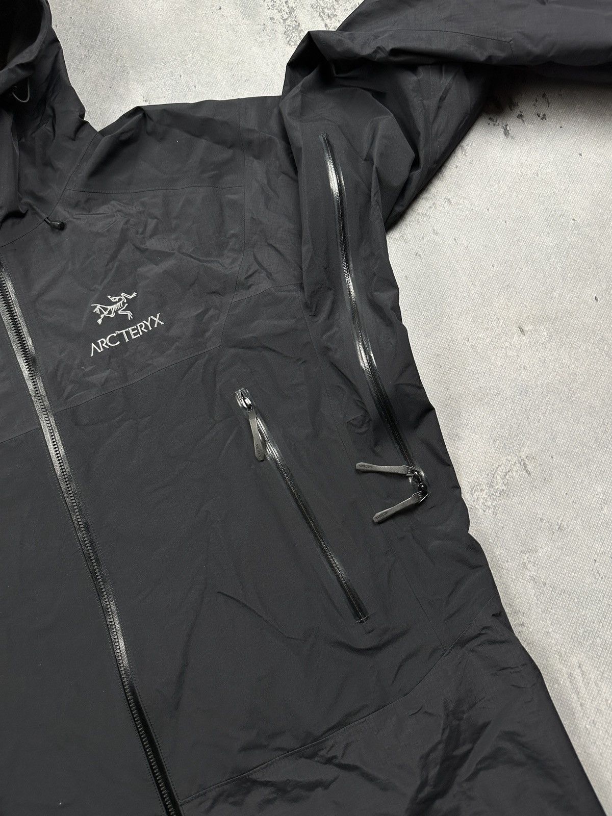 Arc'teryx Arc'teryx Zeta LT Gore-Tex Shell Jacket Black Lightweight Size US L / EU 52-54 / 3 - 12 Thumbnail