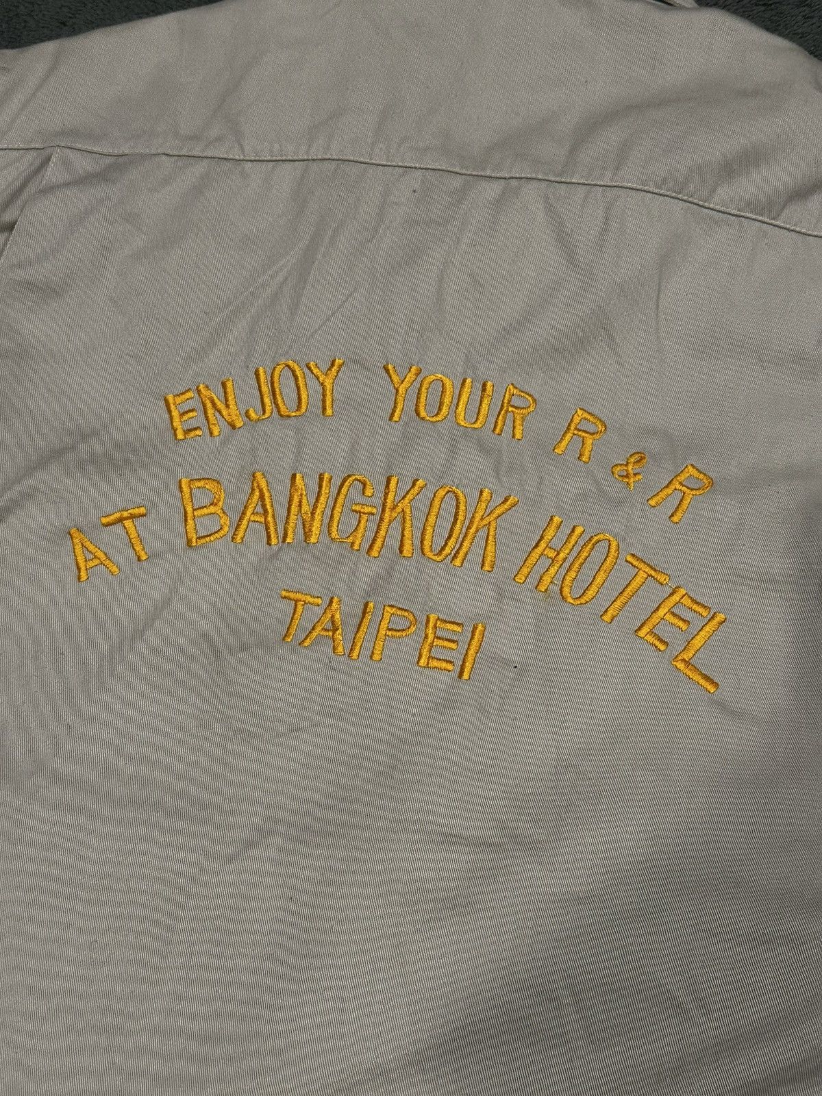 Vintage Vintage 70’s-80’s “Bangkok Hotel” Jacket Size US M / EU 48-50 / 2 - 2 Thumbnail