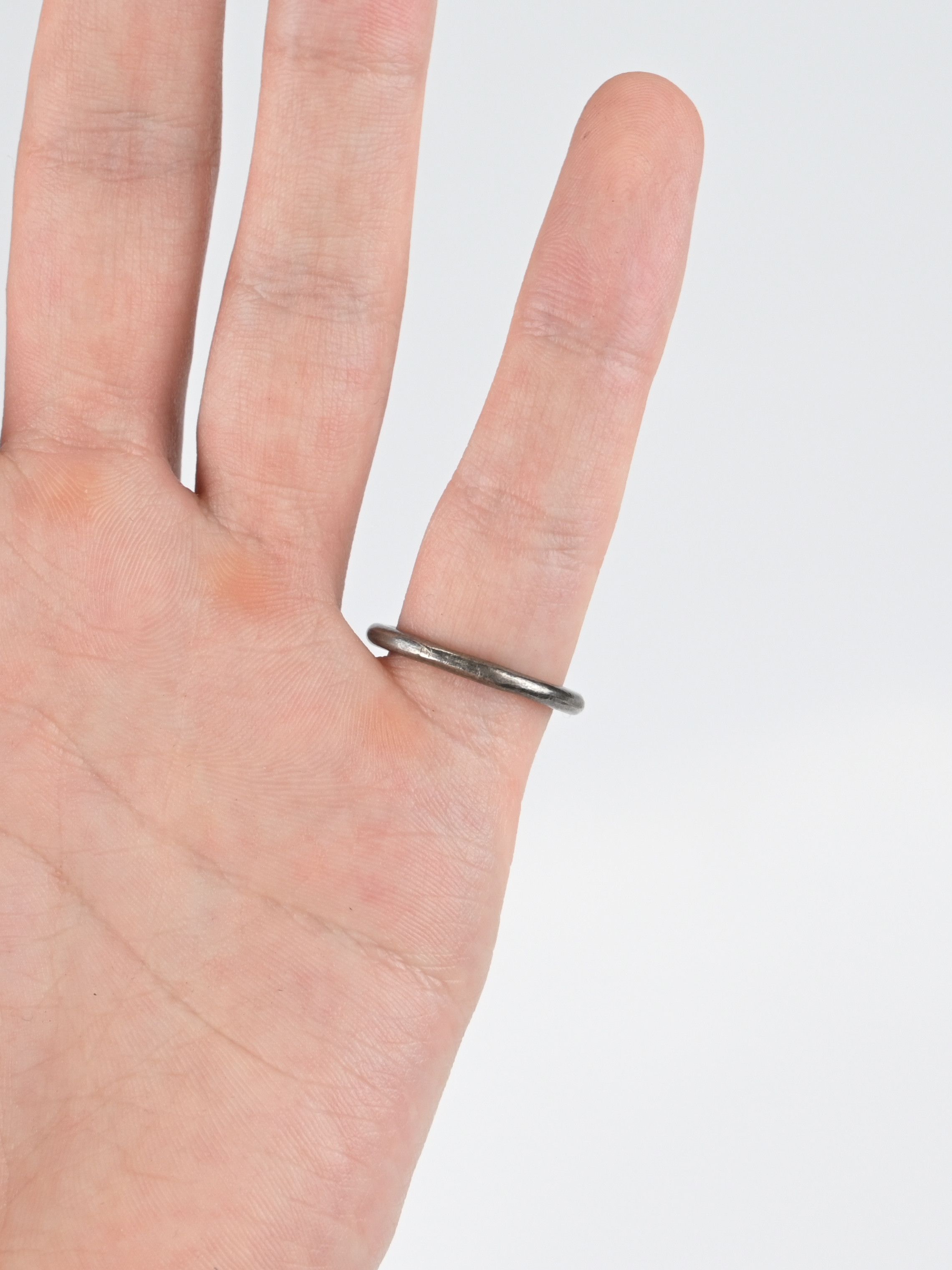 Guidi Nail Ring Size ONE SIZE - 4 Thumbnail