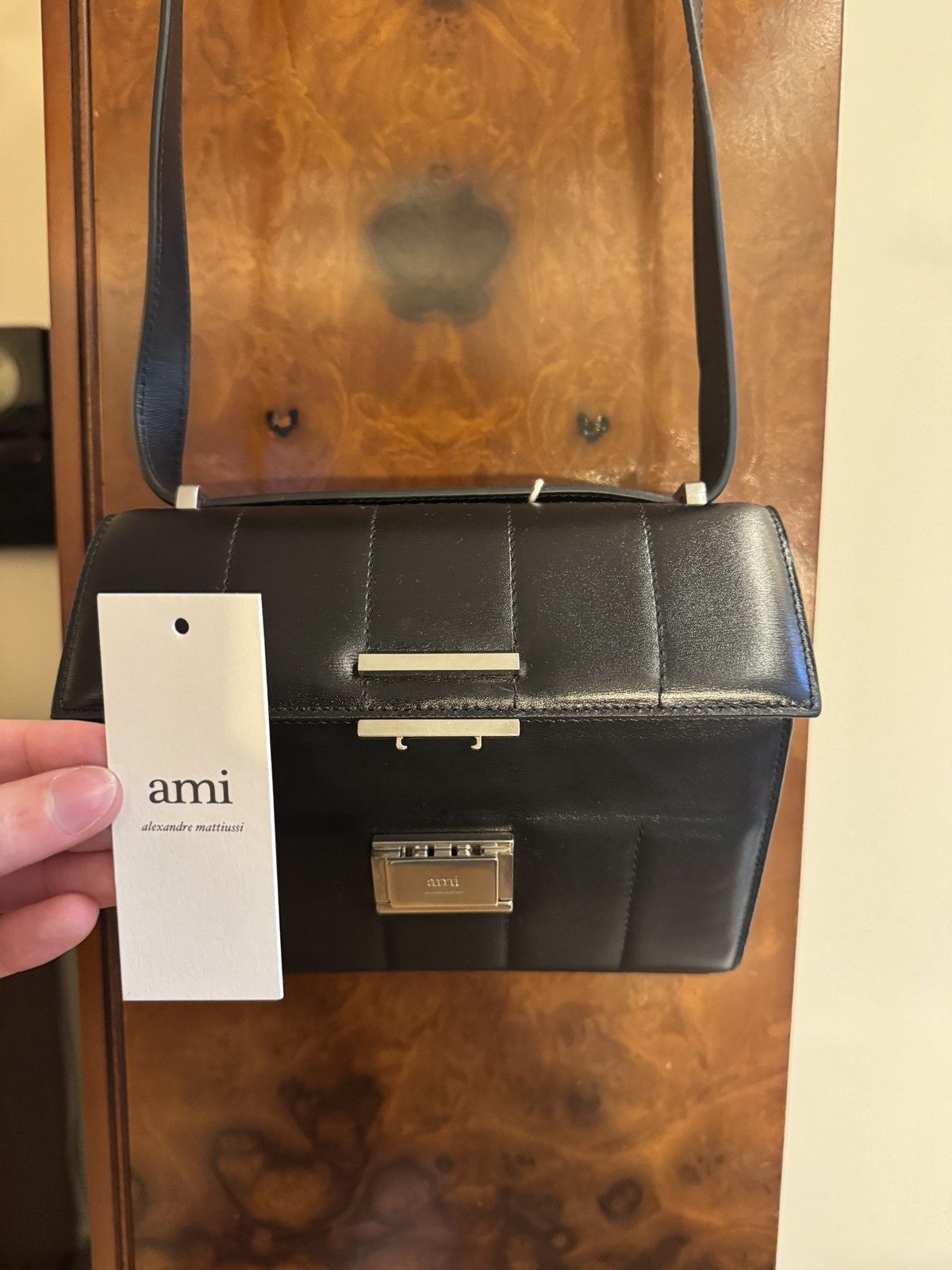 AMI AMI Le Deja Vu Quilted Black Leather Luggage Bag with Tags Size ONE SIZE - 11 Thumbnail