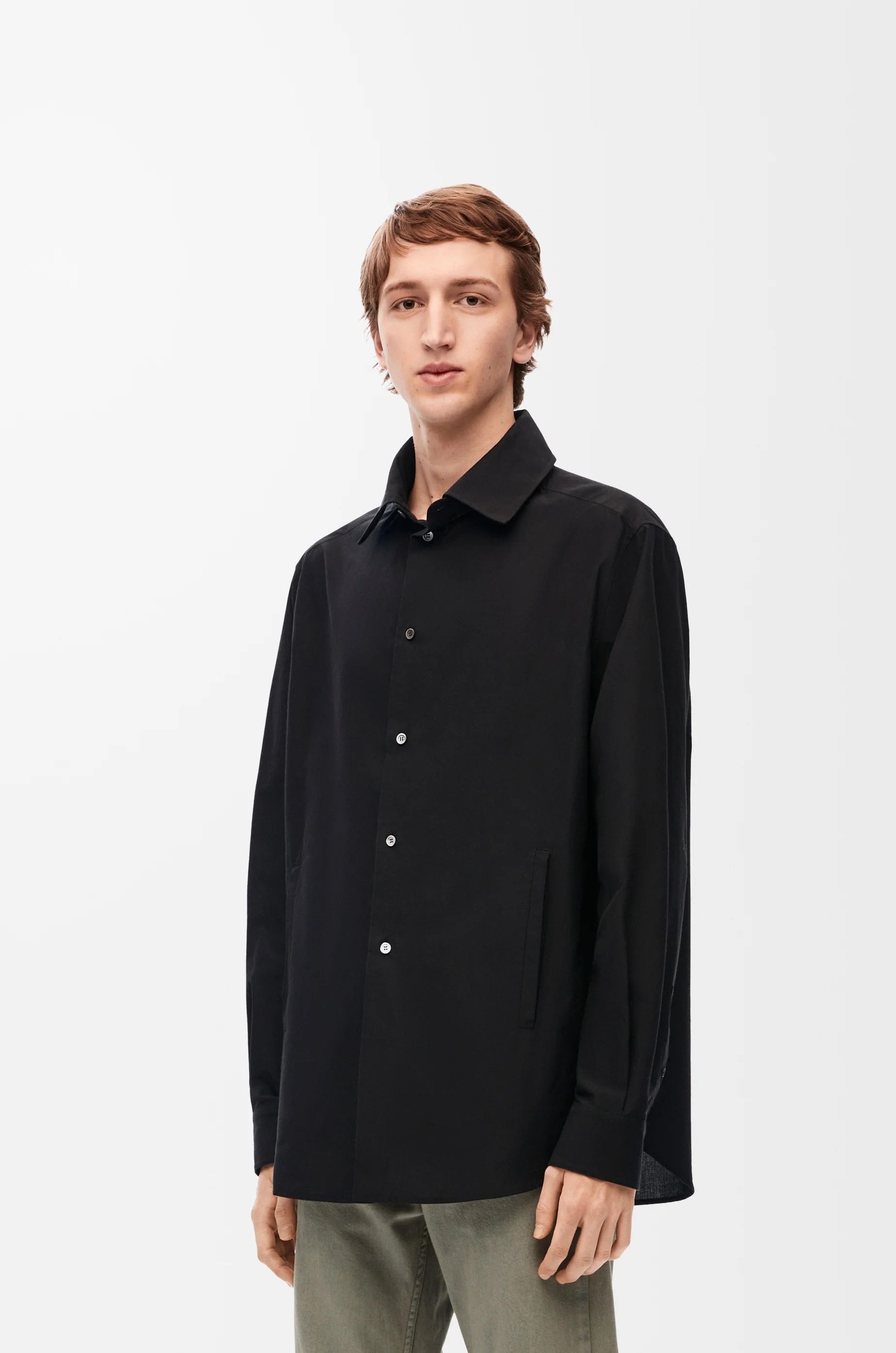 Loewe o1in1g0426 Anagram Hooded Overshirt in Black Size US XL / EU 56 / 4 - 5 Thumbnail