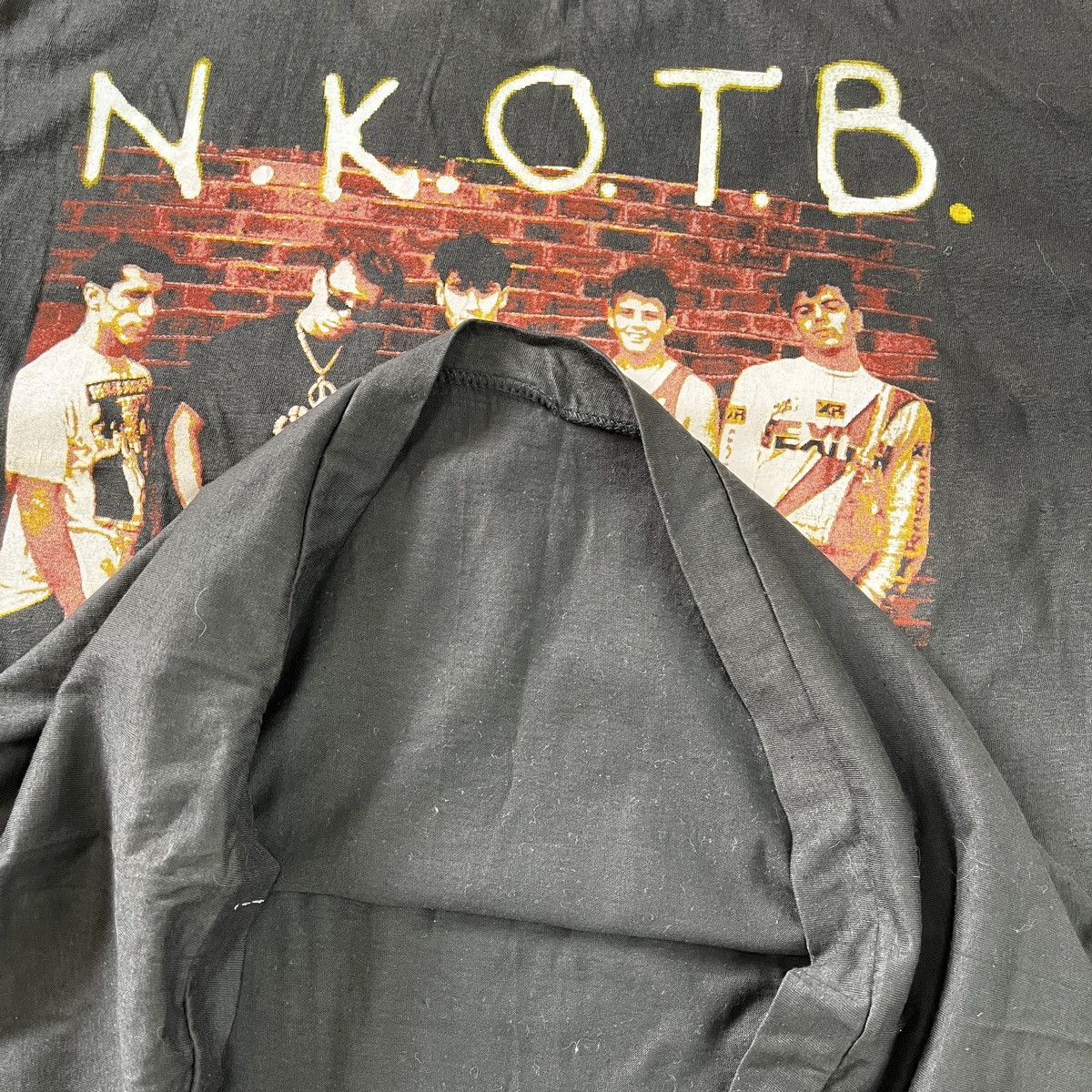 Band Tees × Vintage Vintage 1990s New Kids On The Block Single Stitch TShirt Size US M / EU 48-50 / 2 - 14 Thumbnail