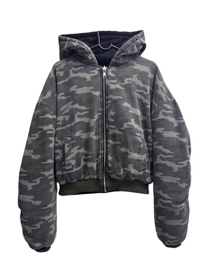 Japanese Brand Reversible Oversized Camo & Black Puffer Hoodie Size US S / EU 44-46 / 1 - 1 Thumbnail