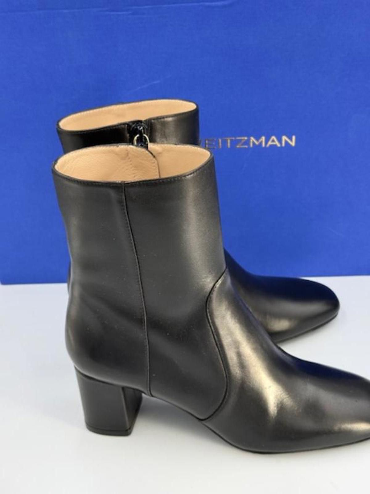 Stuart Weitzman Stuart Weitzman 'Miranda' Black Zip Bootie Women's Size 6.5 Size US 6.5 / IT 36.5 - 4 Thumbnail