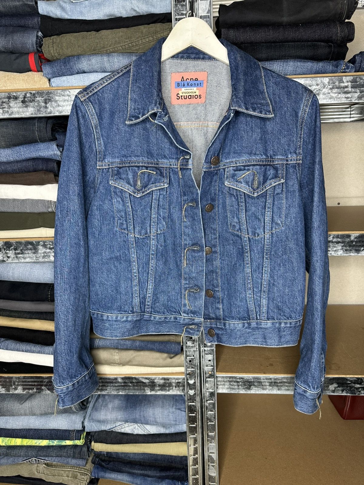 Acne Studios Acne Studios Blå Konst Denim Jacket Classic Trucker Jacket Size XS / US 0-2 / IT 36-38 - 1 Thumbnail