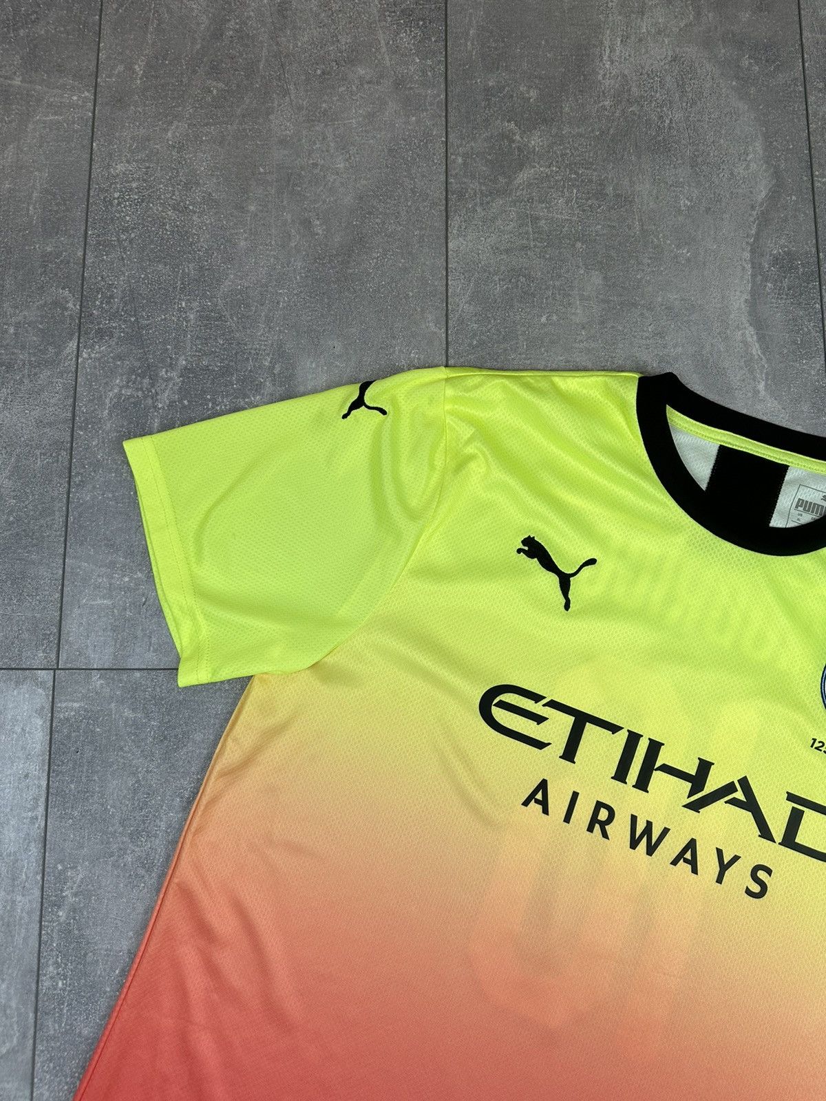 Puma Puma Manchester City Away Rodrigo 16 Soccer Jersey Size US XL / EU 56 / 4 - 8 Thumbnail