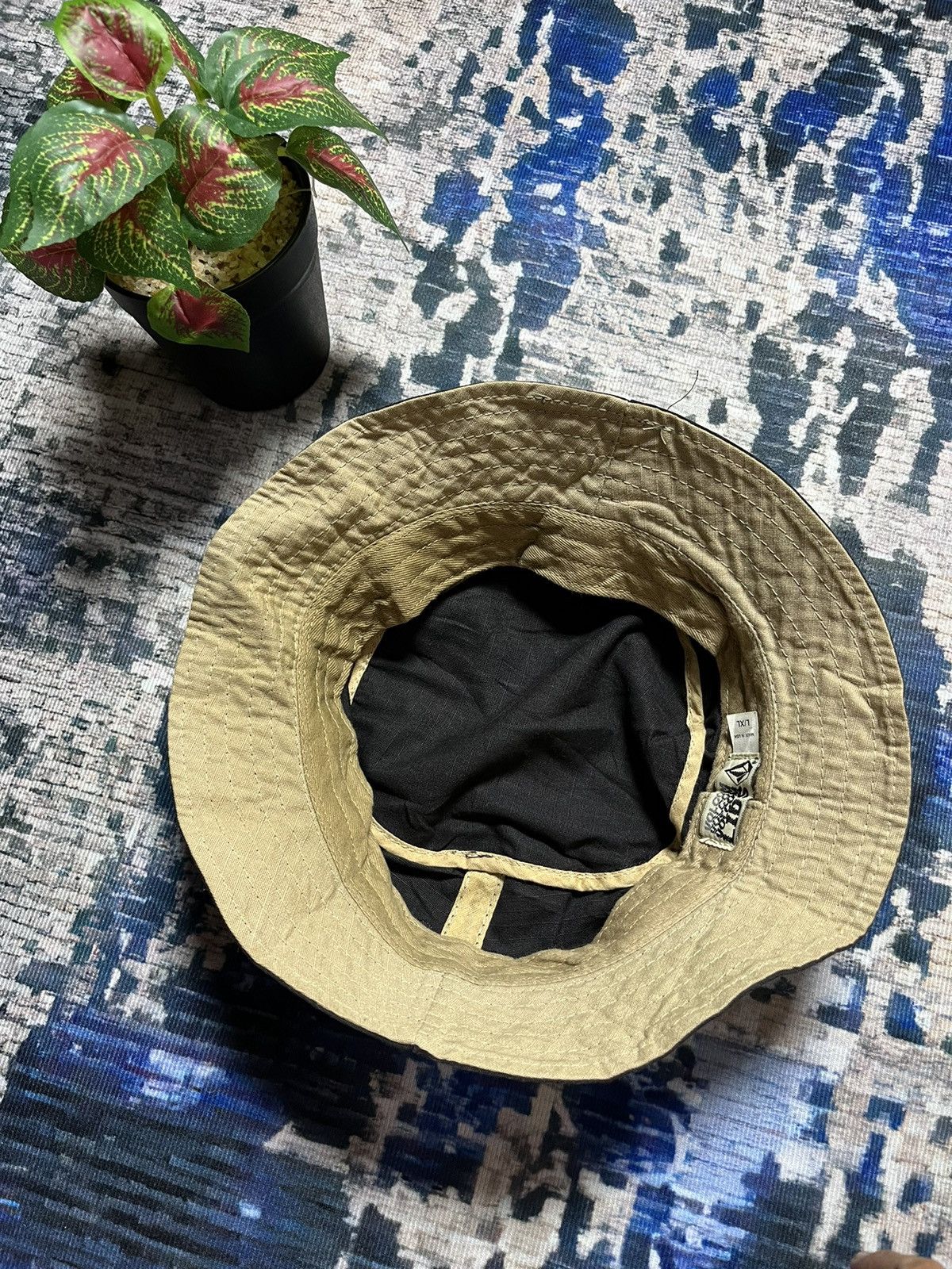 Vintage × Volcom Vintage Volcom Arround Spell Logo Bucket Hats USA Size ONE SIZE - 5 Thumbnail