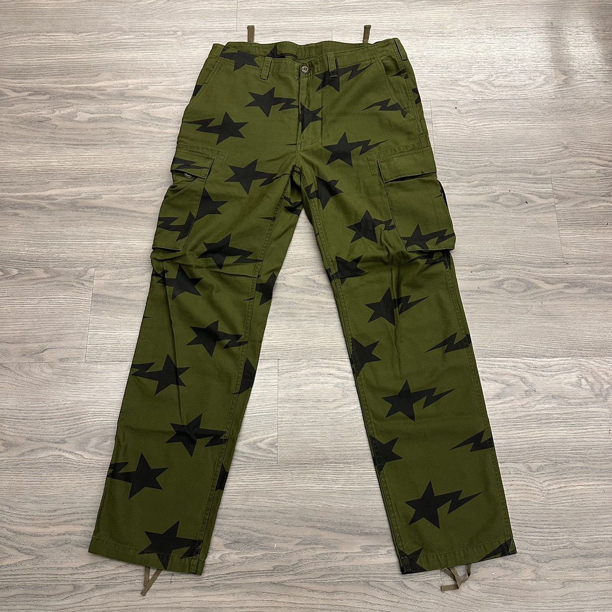 image of A Bathing Ape Bape Bapesta Cargo Pants Nigo Milo Pharrell in Green, Men's (Size 33)