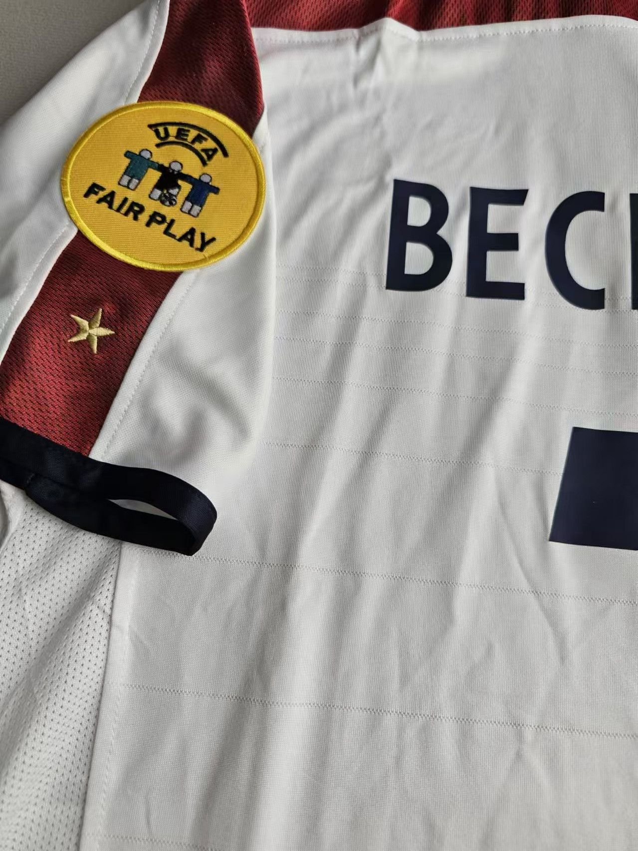 Other 2004 England #7 David Beckham Jersey Home Size US XXL / EU 58 / 5 - 4 Thumbnail