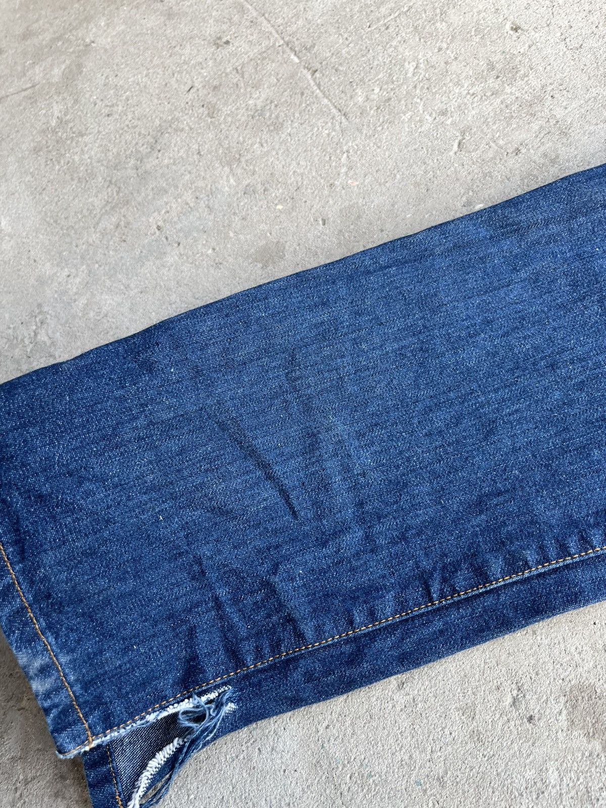 Dolce & Gabbana × Japanese Brand D&G Vintage Dolce & Gabbana Distressed Denim Straight Jeans Size US 32 / EU 48 - 16 Thumbnail
