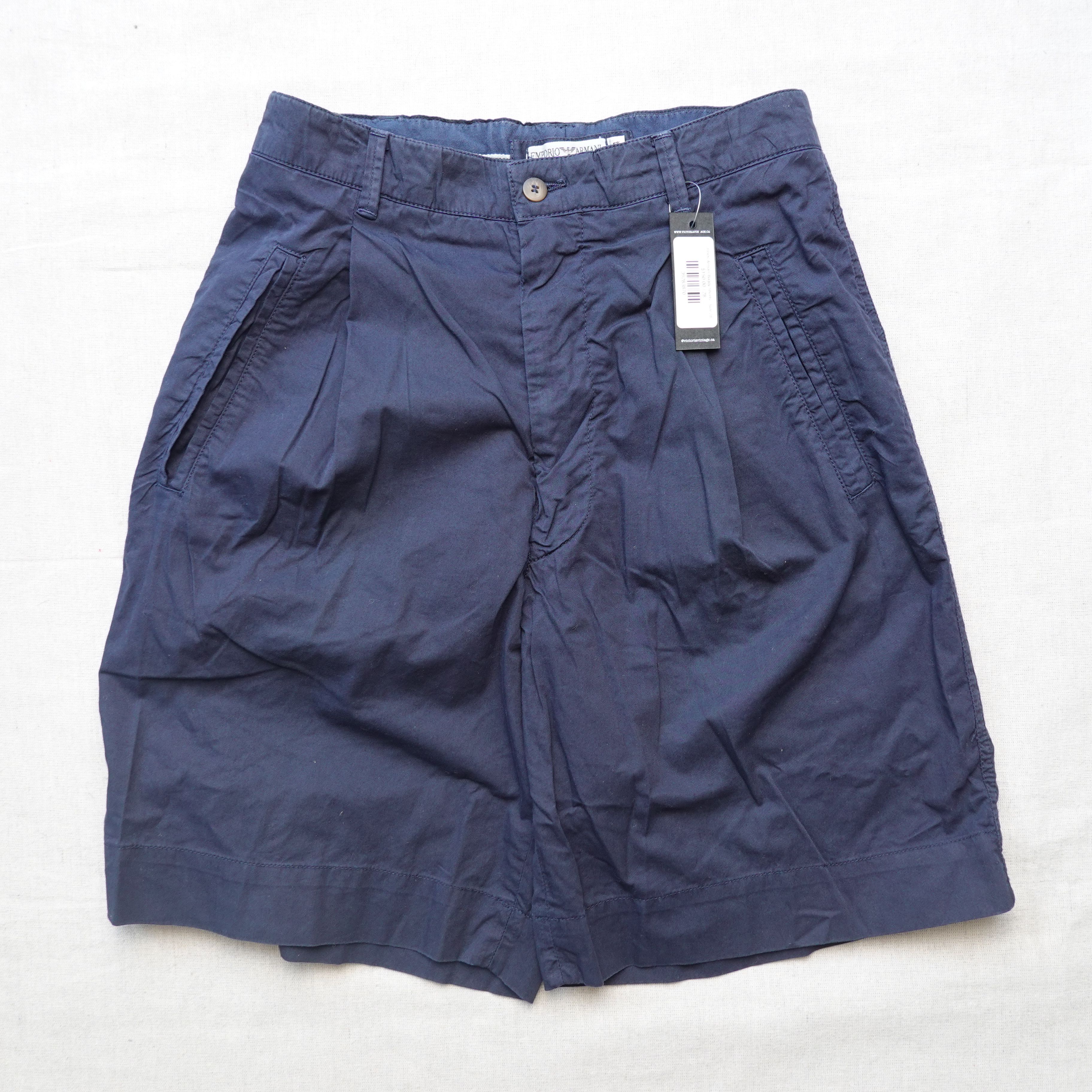 Armani 1990s Armani Baggy Shorts - Size 28 Size US 28 / EU 44 - 1 Thumbnail