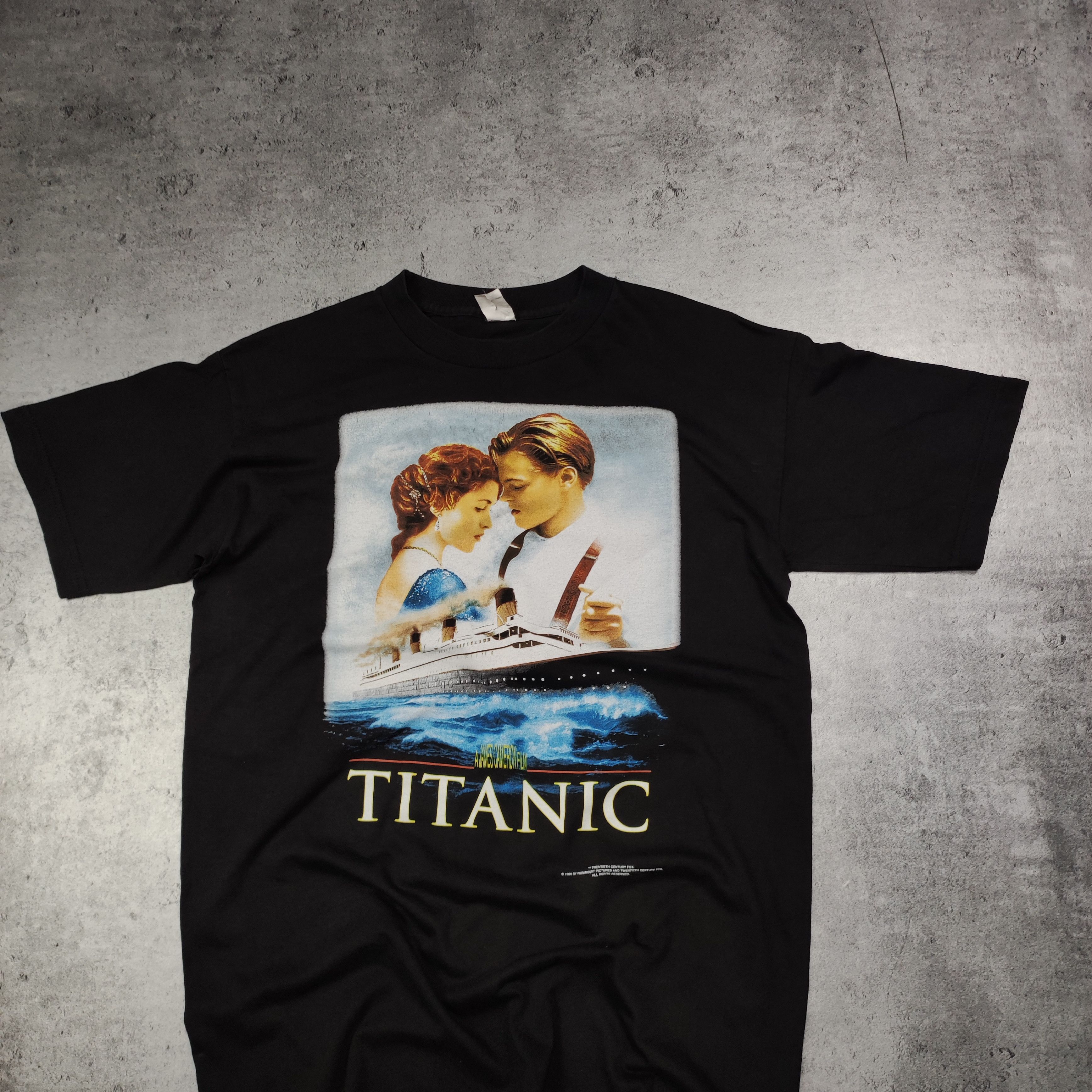 Band Tees × Vintage RARE Vintage Og 1998 Titanic Merch Promo Tee Size US M / EU 48-50 / 2 - 2 Thumbnail