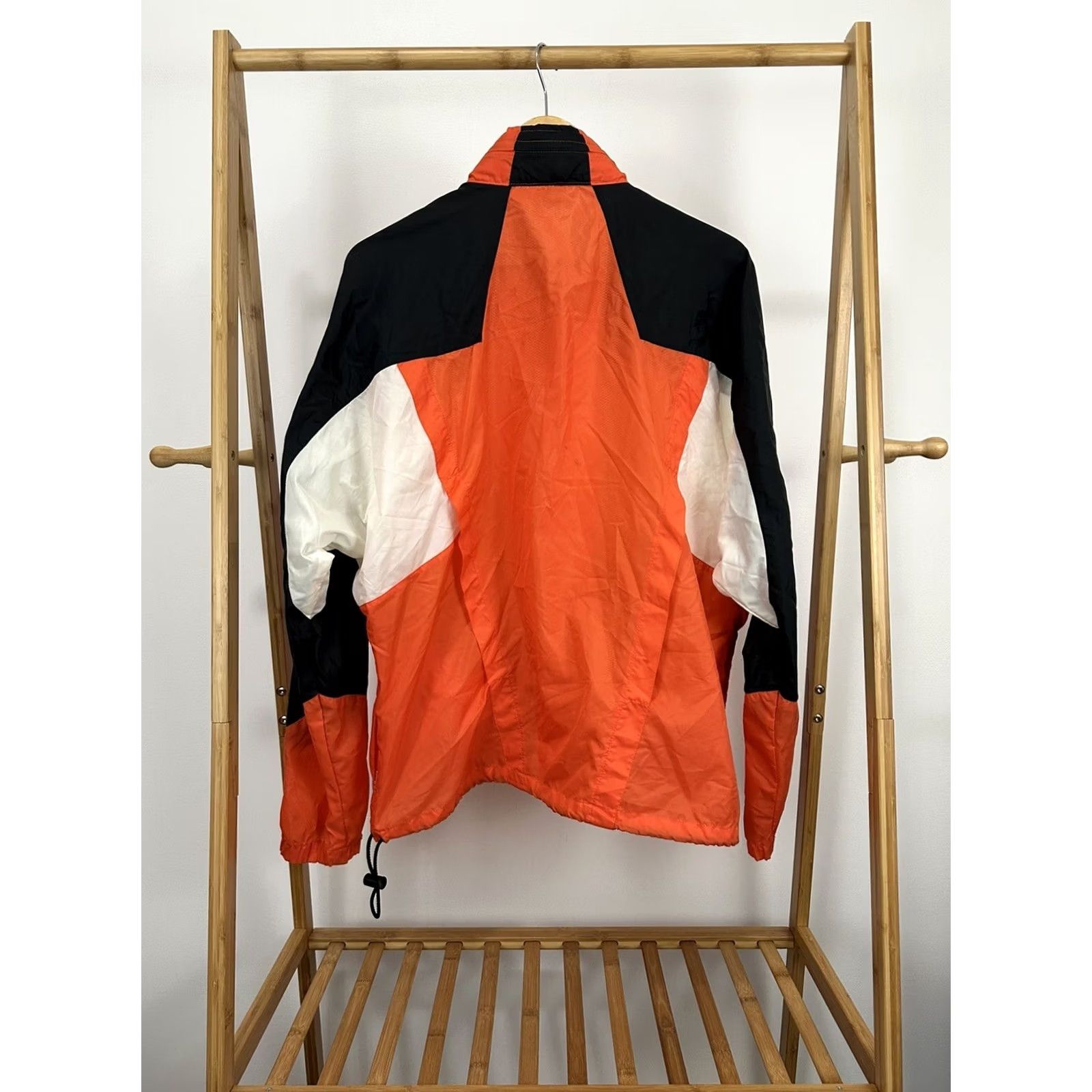 Nike VTG Nike Spellout Swoosh Bold Orange Full Zip Windbreaker Hooded Jacket L Mens Size US L / EU 52-54 / 3 - 2 Thumbnail