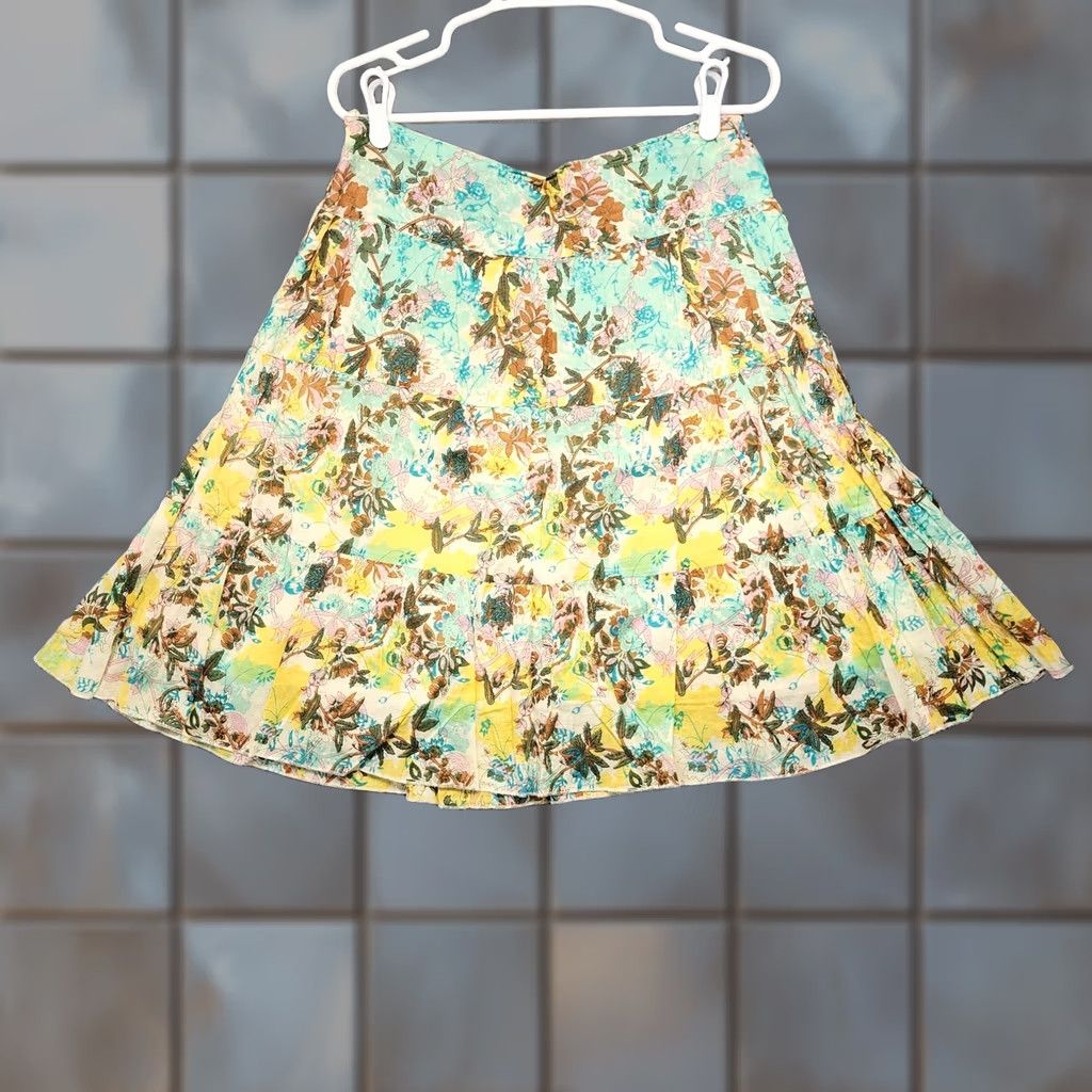 Etro Mix Nouveau Skirt Women Medium Floral Lined Side Zip Tiered A-Line Knee Length Flare Pinup Retro Zip Womens Size 32" / US 10 / IT 46 - 1 Thumbnail
