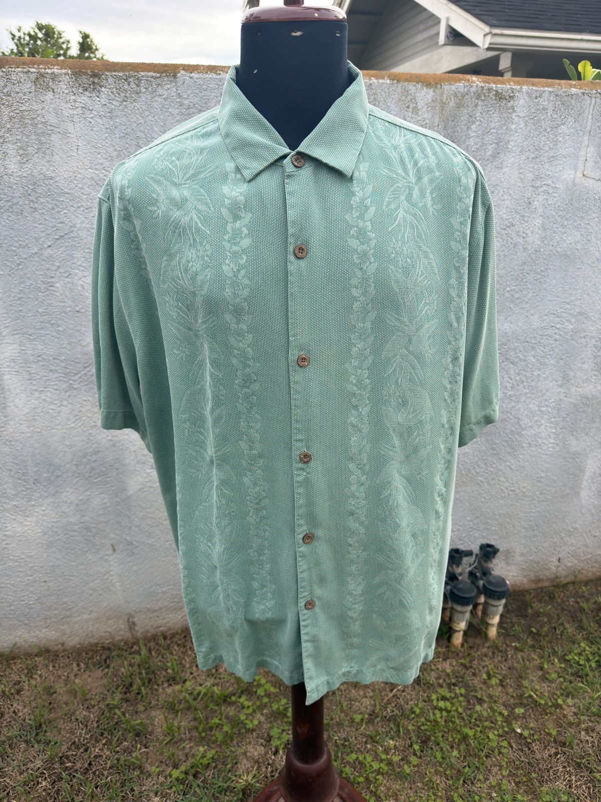 Tommy Bahama PreOwned Tommy Bahama Green Hawaiian Print Men's XL Size US XL / EU 56 / 4 - 1 Thumbnail