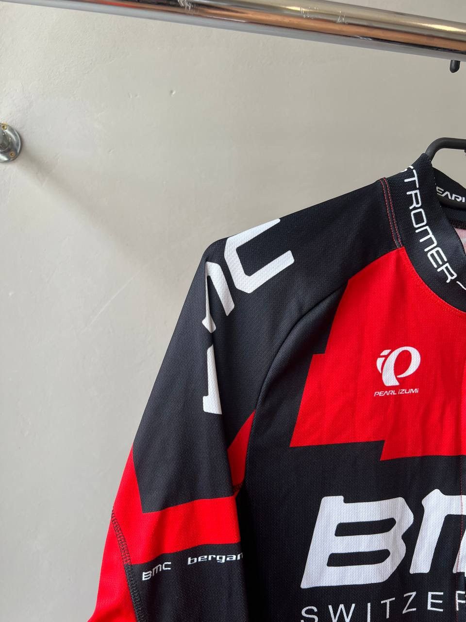 GOREWEAR BMC SWITZERLAND RARE PRO VERSION CYCLING BIKE MENS JACKET L Size US L / EU 52-54 / 3 - 5 Thumbnail