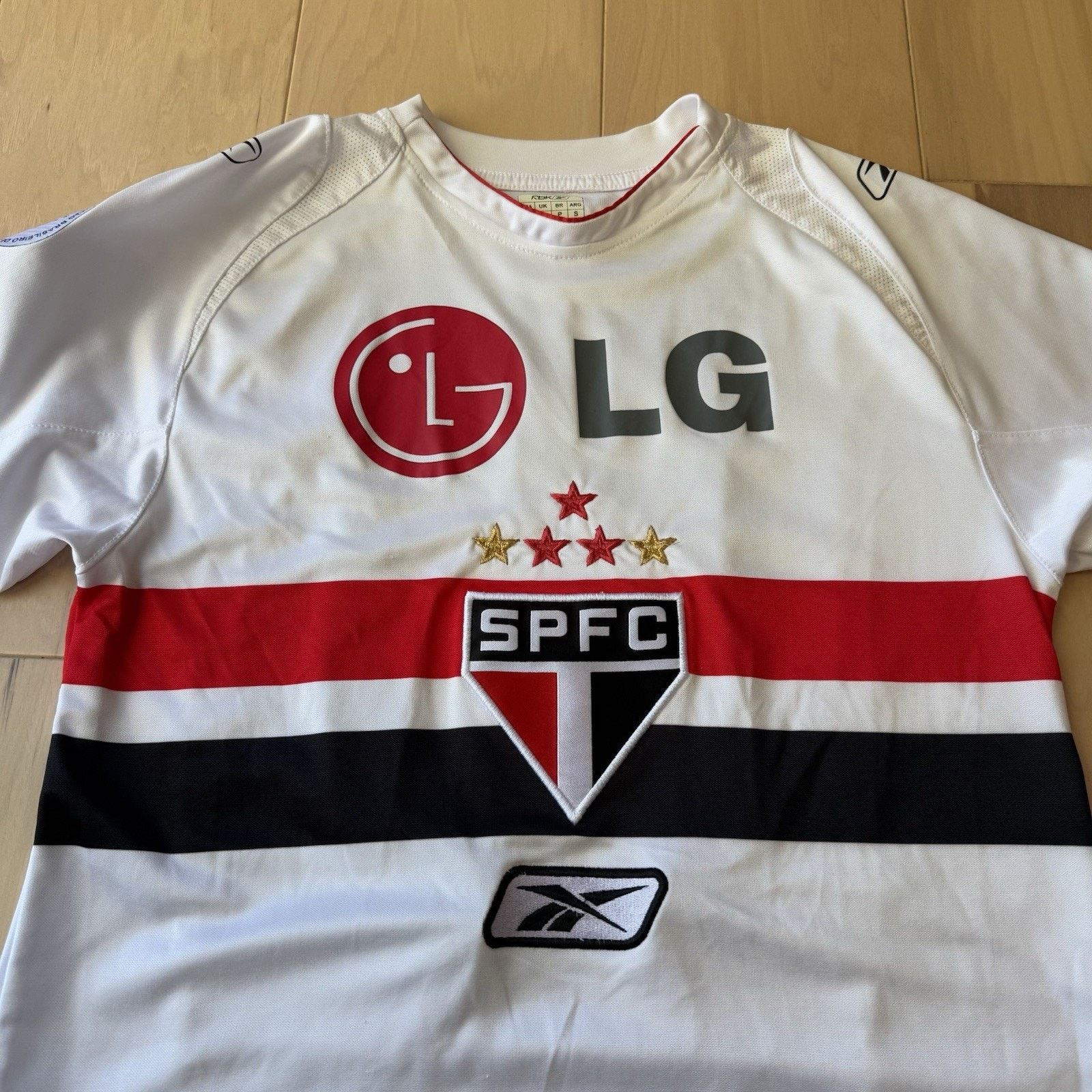Reebok Vintage São Paulo Jersey Small White Red Reebok FC Soccer Size US S / EU 44-46 / 1 - 3 Thumbnail