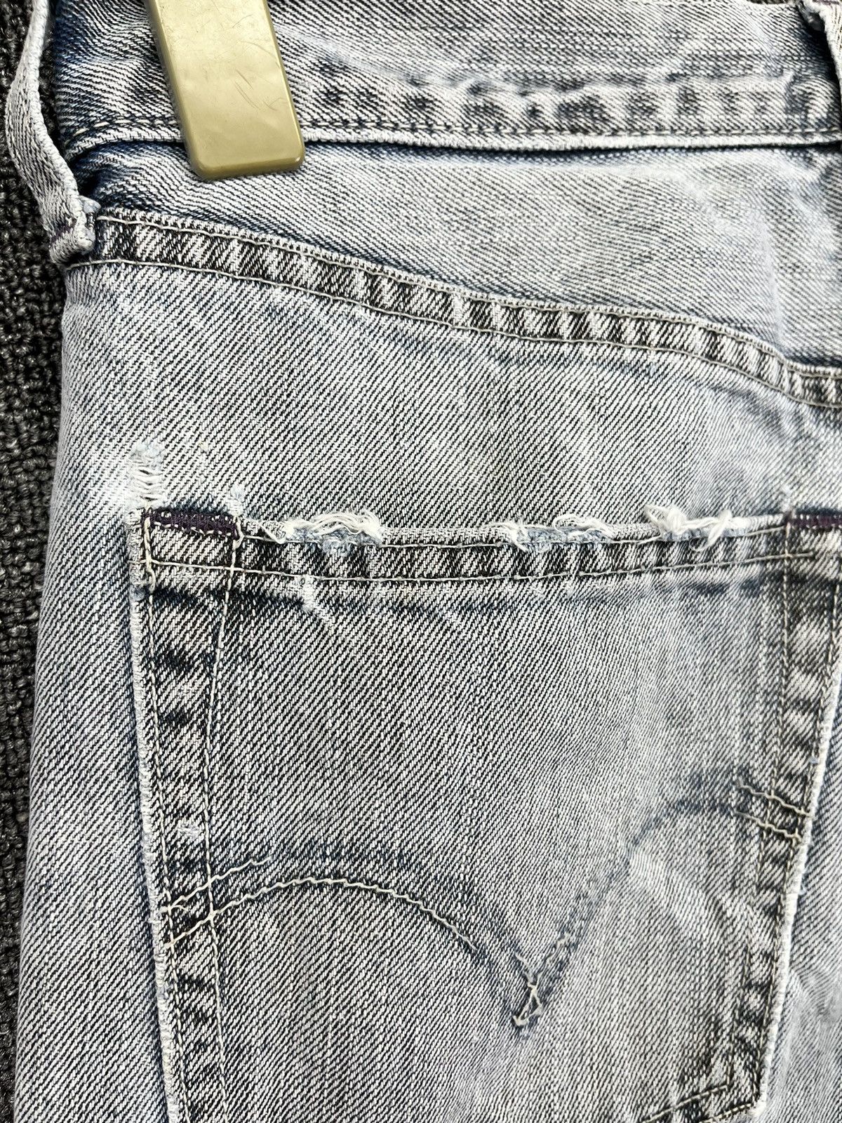 Levi's Vintage 90s Levi's Trashed Jeans Denim Pants Size US 31 - 14 Thumbnail